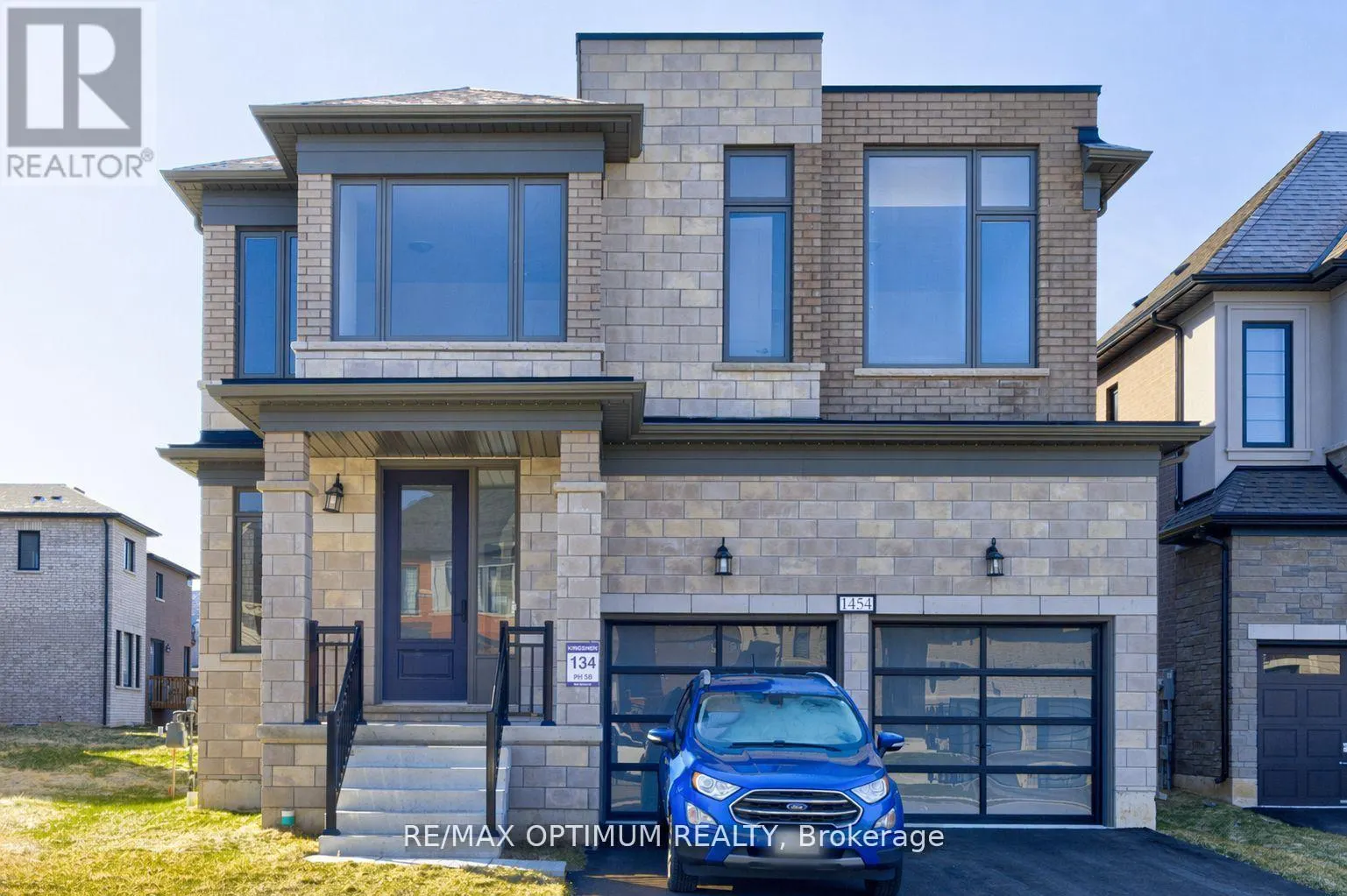 1454 UPPER THAMES DRIVE