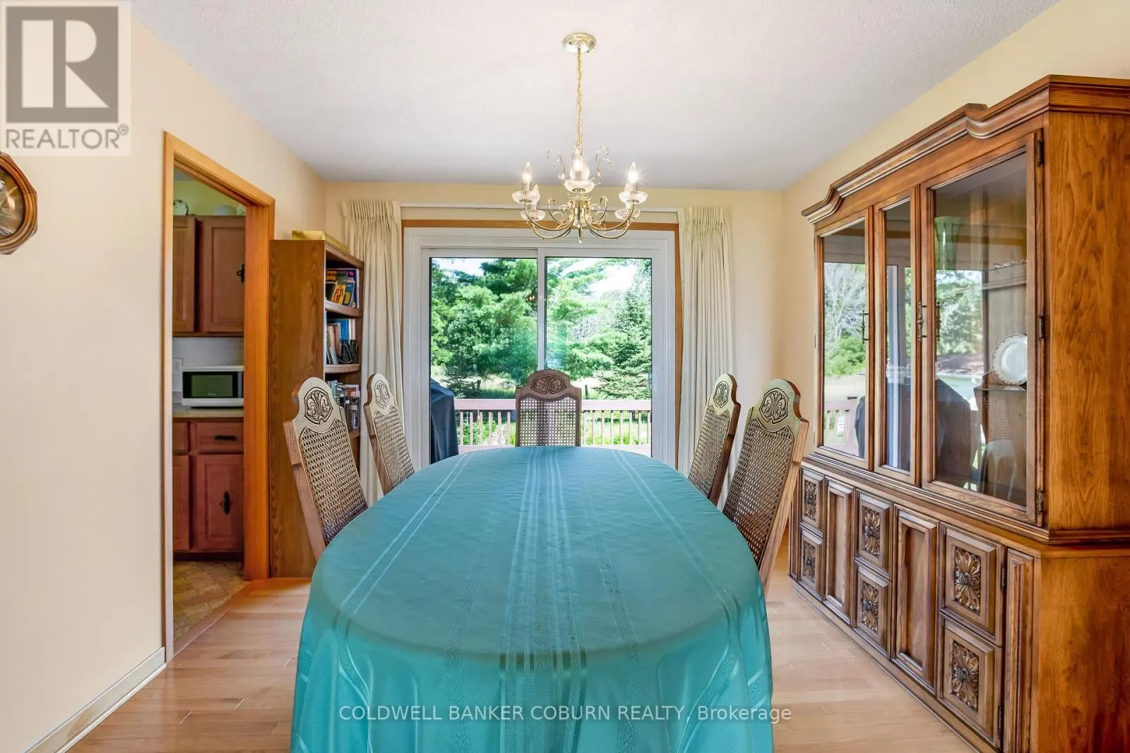 12169 LAKESHORE DRIVE