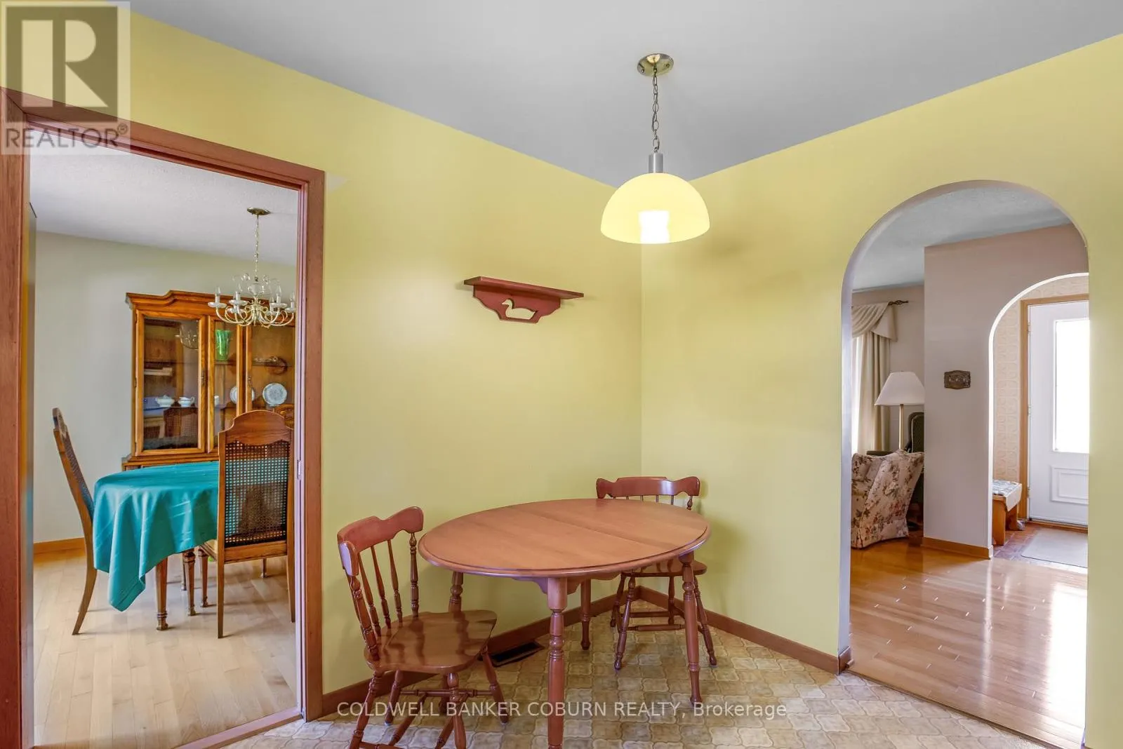 12169 LAKESHORE DRIVE