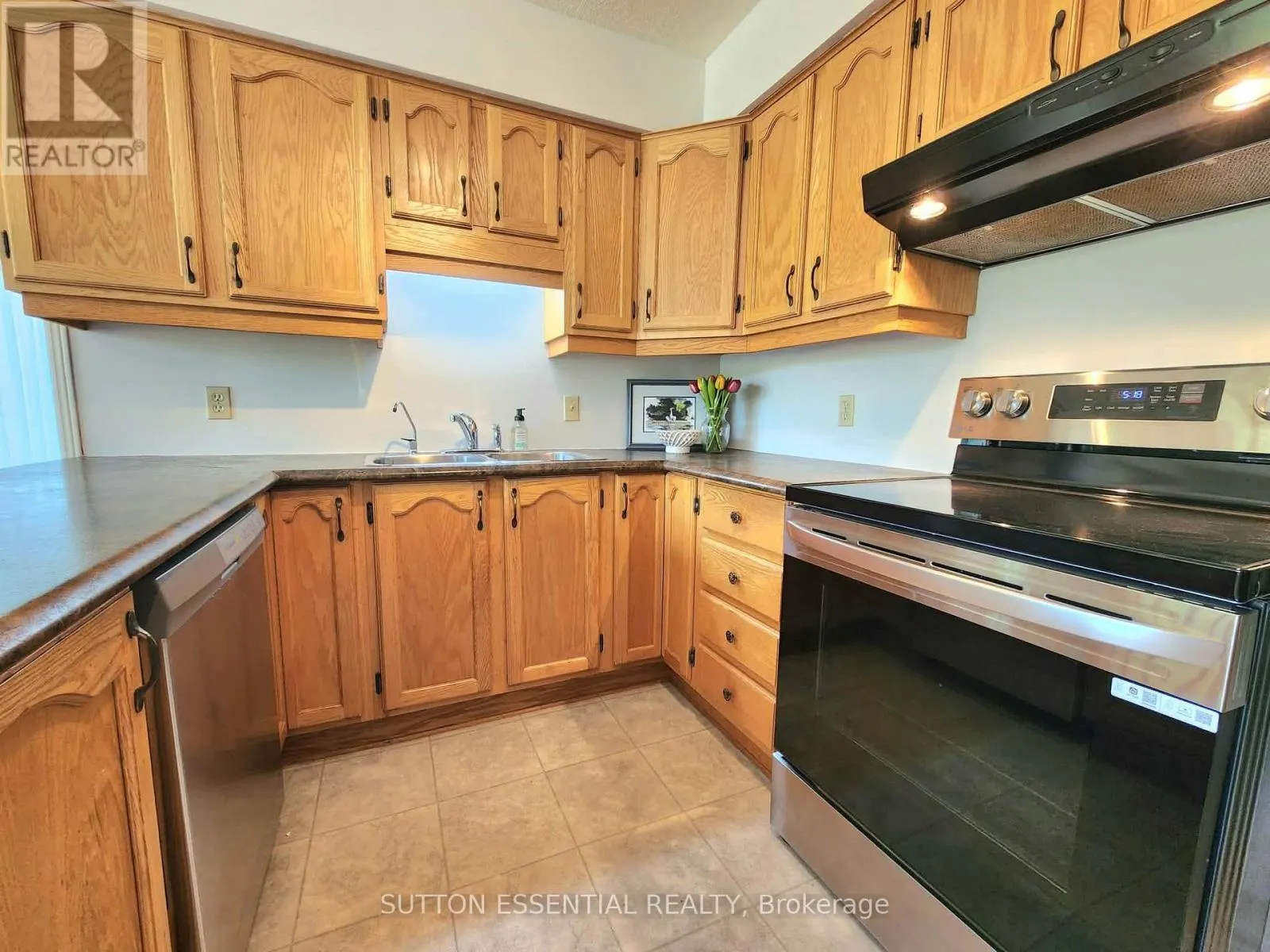 116 MARGARET PLACE