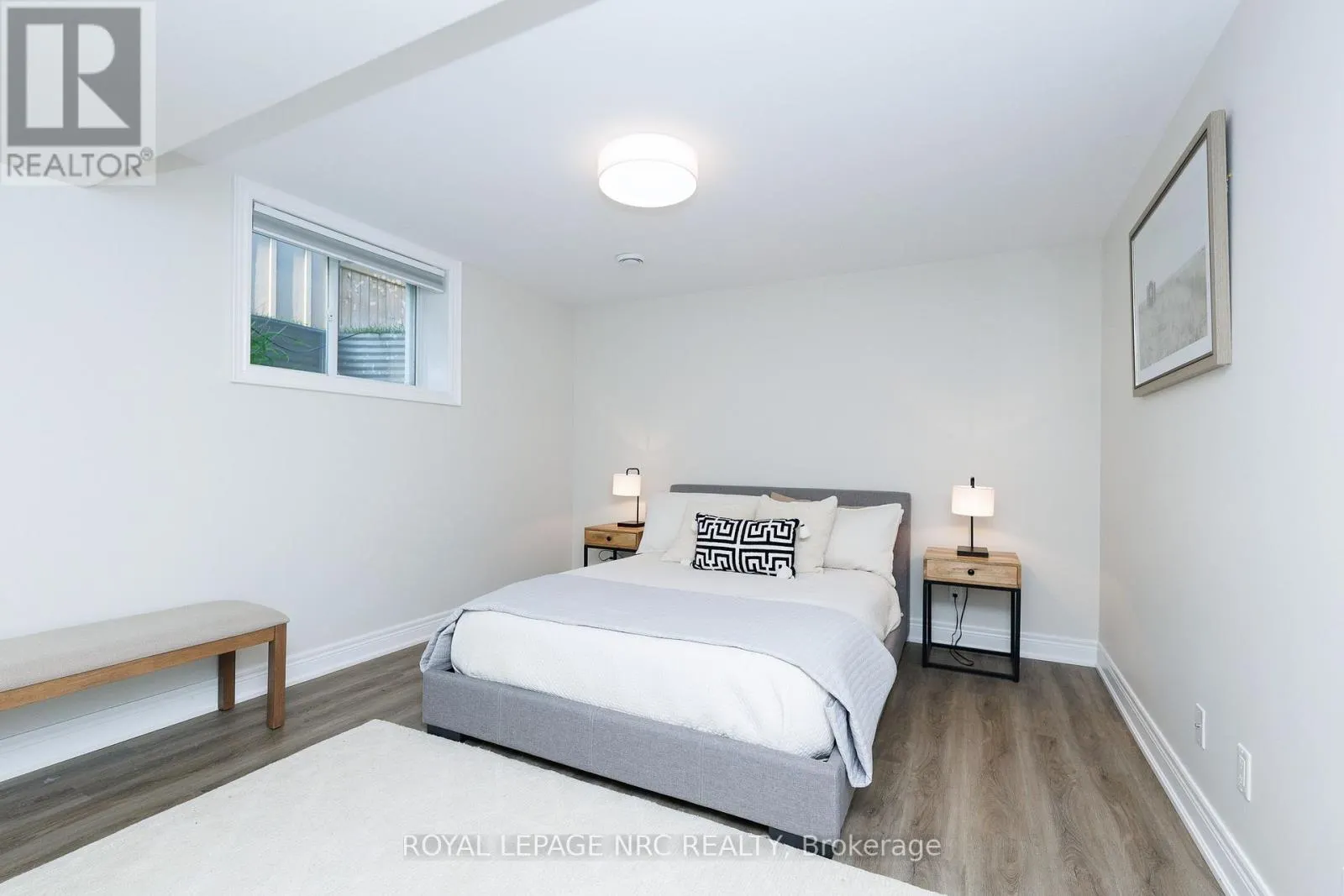 6 - 154 PORT ROBINSON ROAD #6