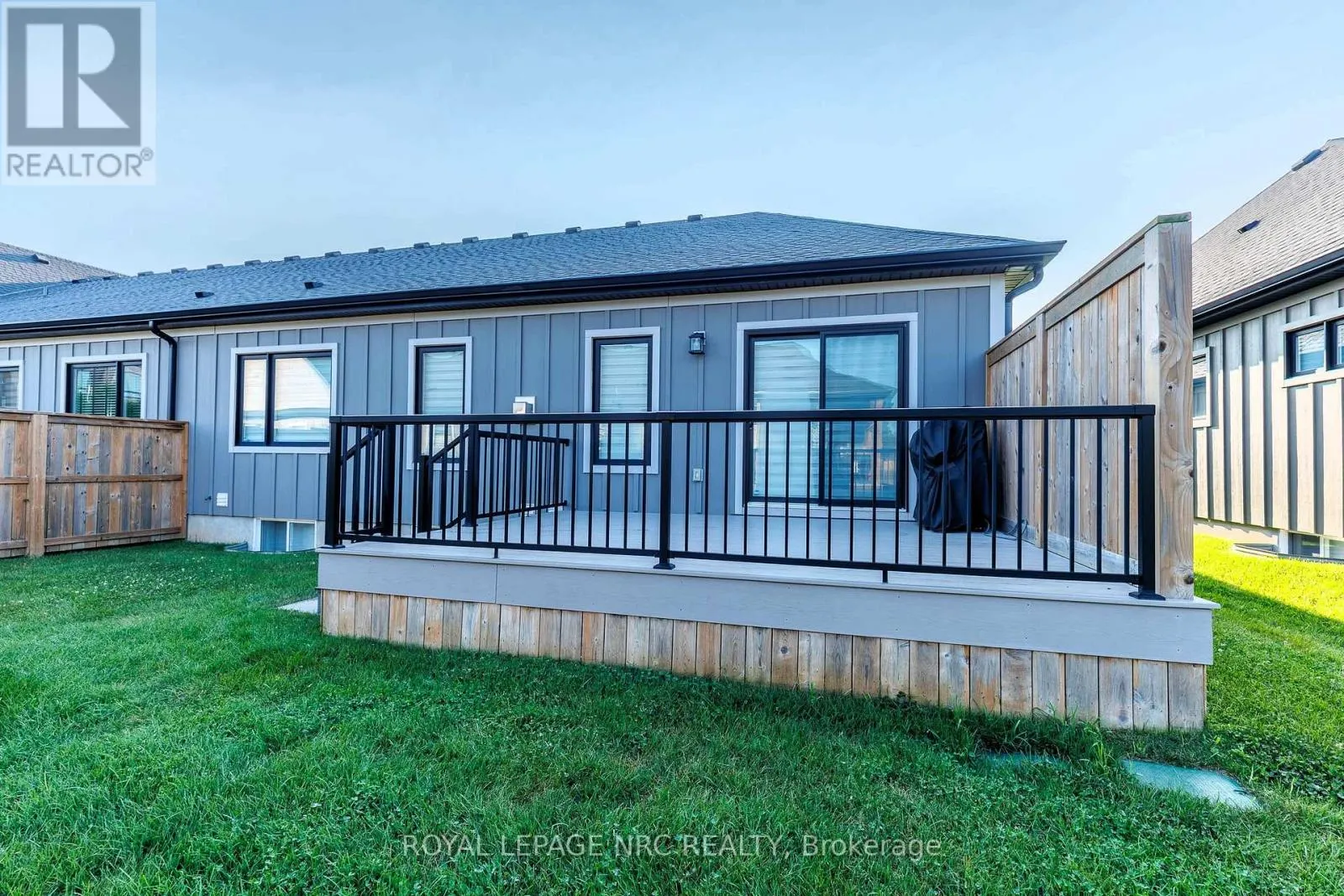 6 - 154 PORT ROBINSON ROAD #6