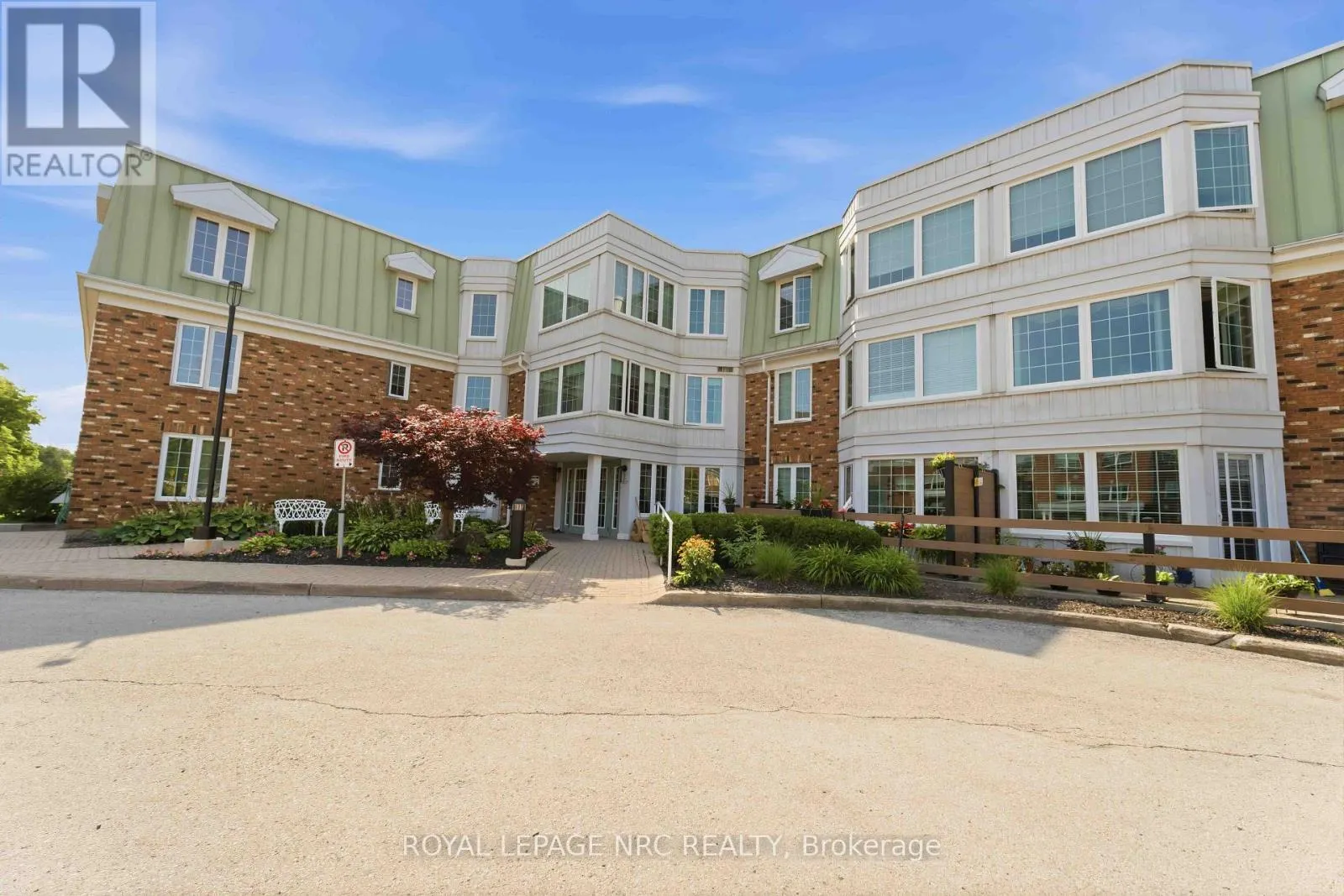 220 - 3420 FREDERICK AVENUE #220
