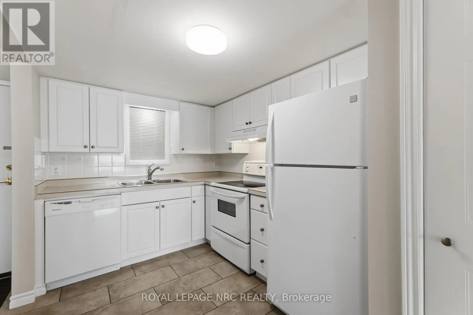 220 - 3420 FREDERICK AVENUE #220