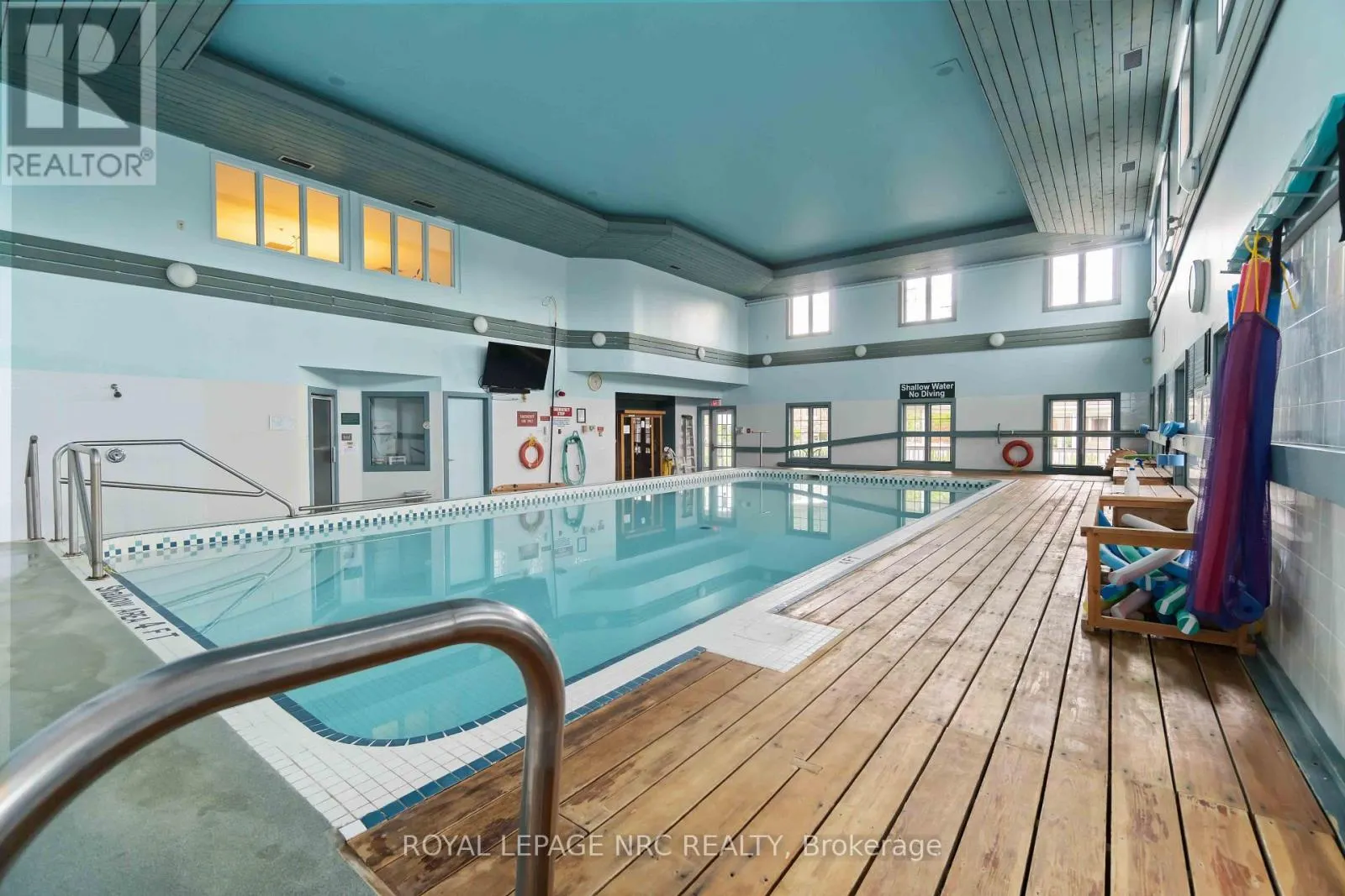 220 - 3420 FREDERICK AVENUE #220