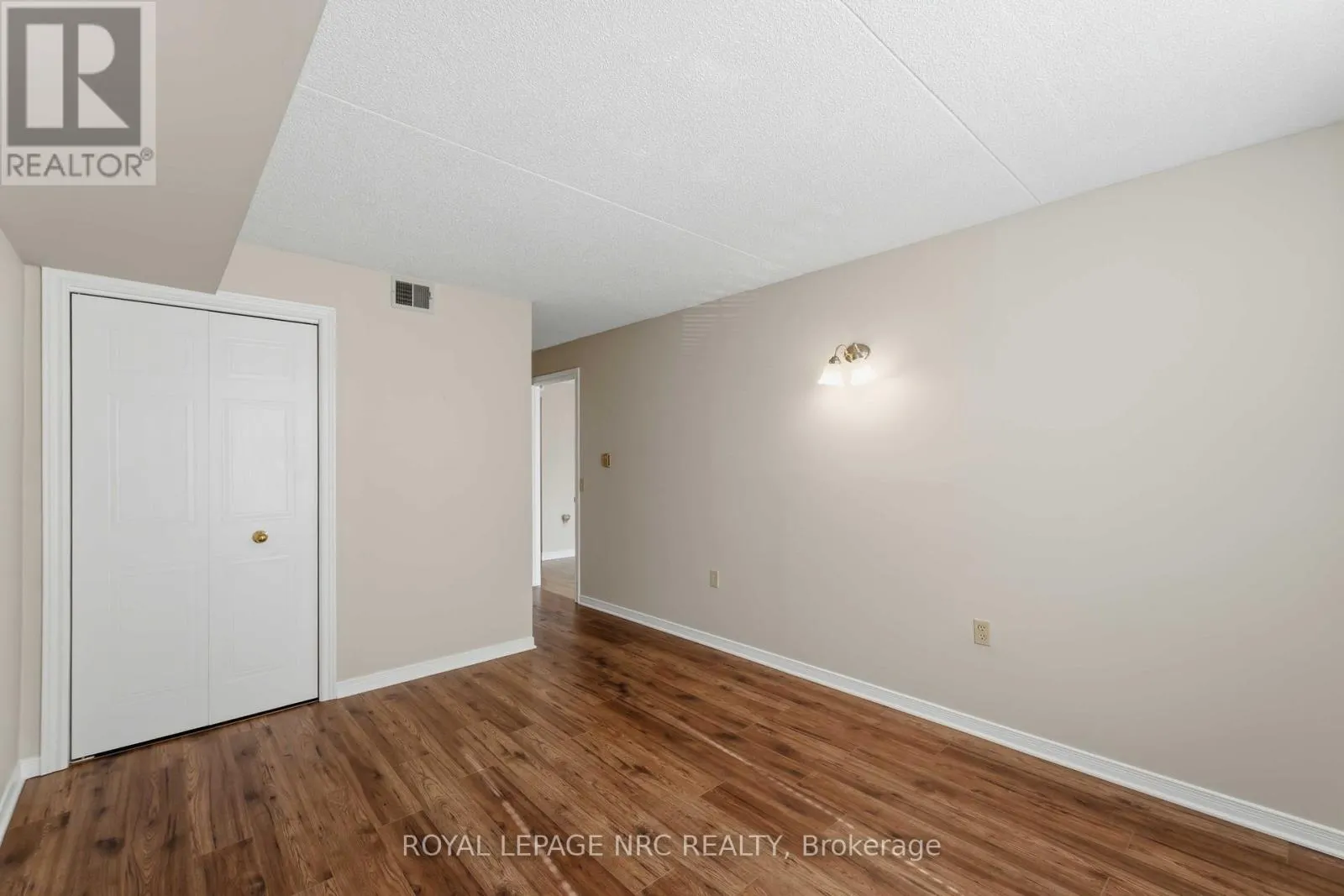 220 - 3420 FREDERICK AVENUE #220
