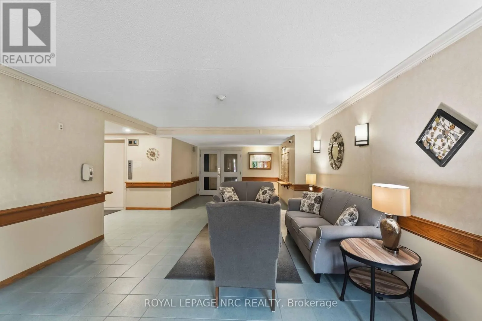 220 - 3420 FREDERICK AVENUE #220