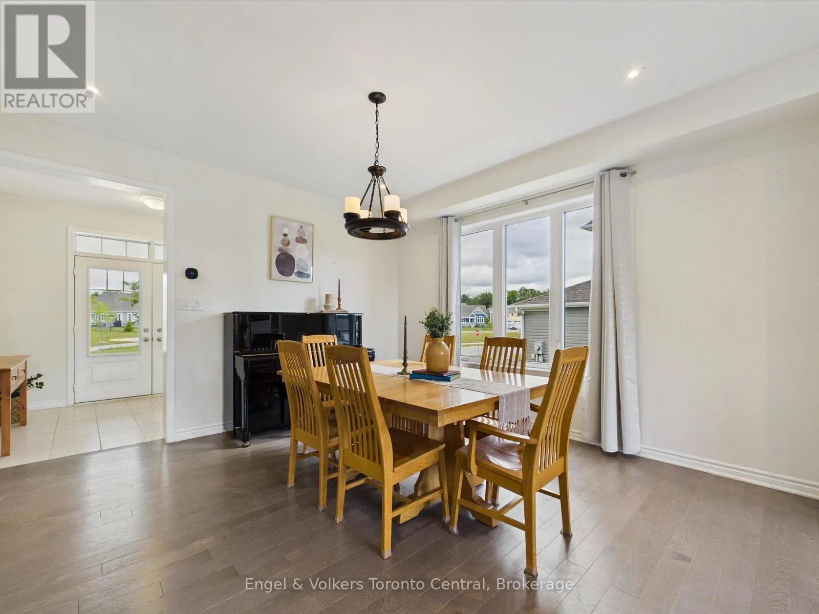 3 BROWNING BOULEVARD