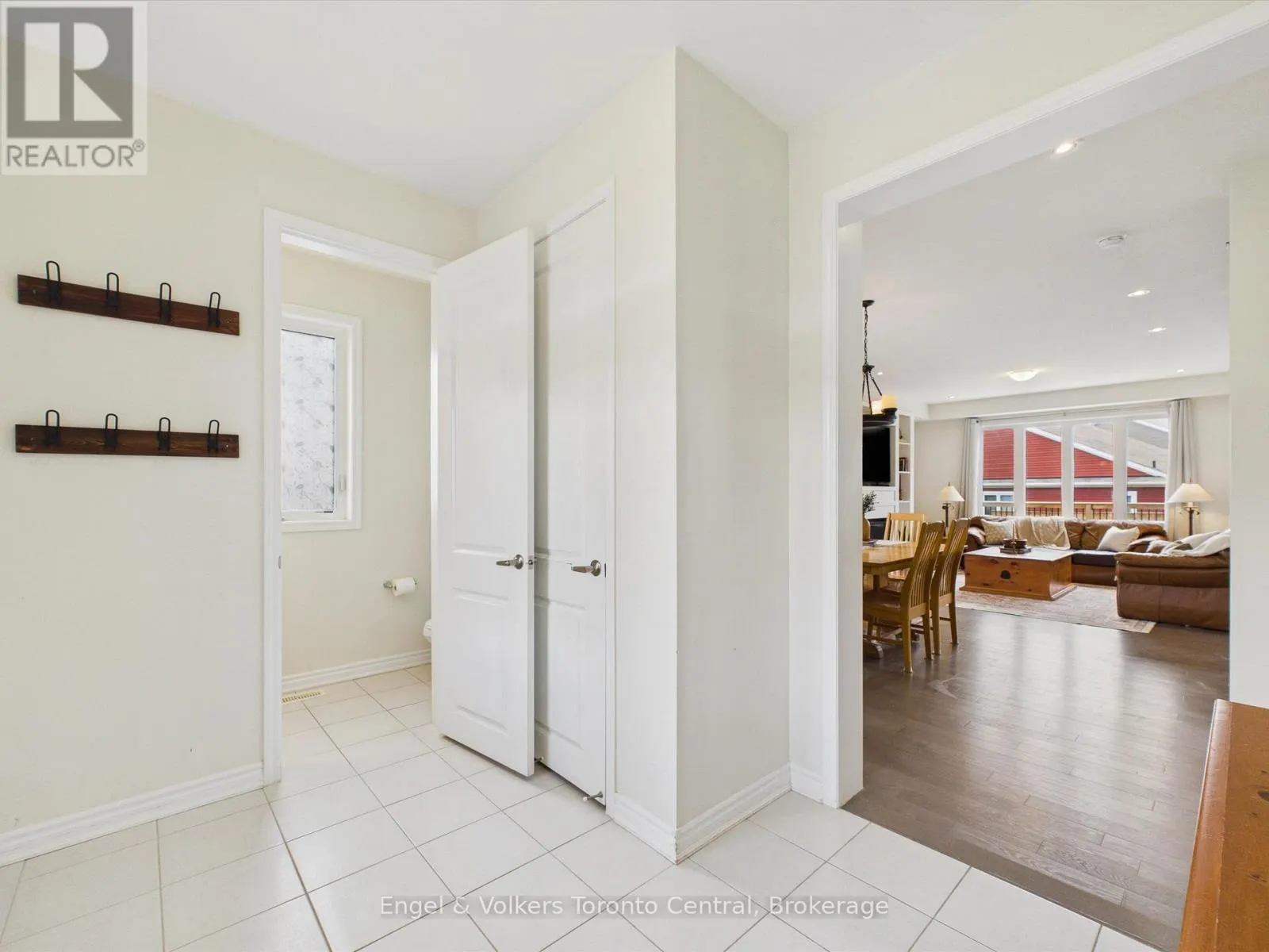 3 BROWNING BOULEVARD