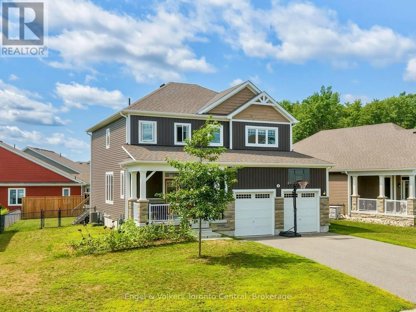 3 BROWNING BOULEVARD
