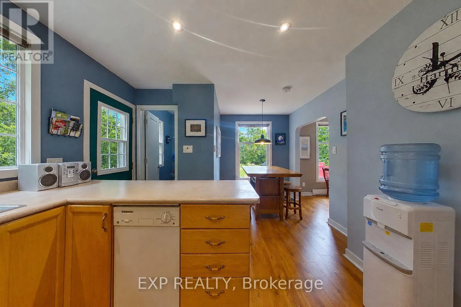 360 CEDAR AVENUE