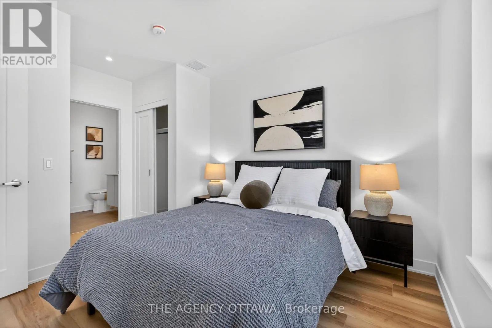 209 - 3085 RIVERSIDE DRIVE