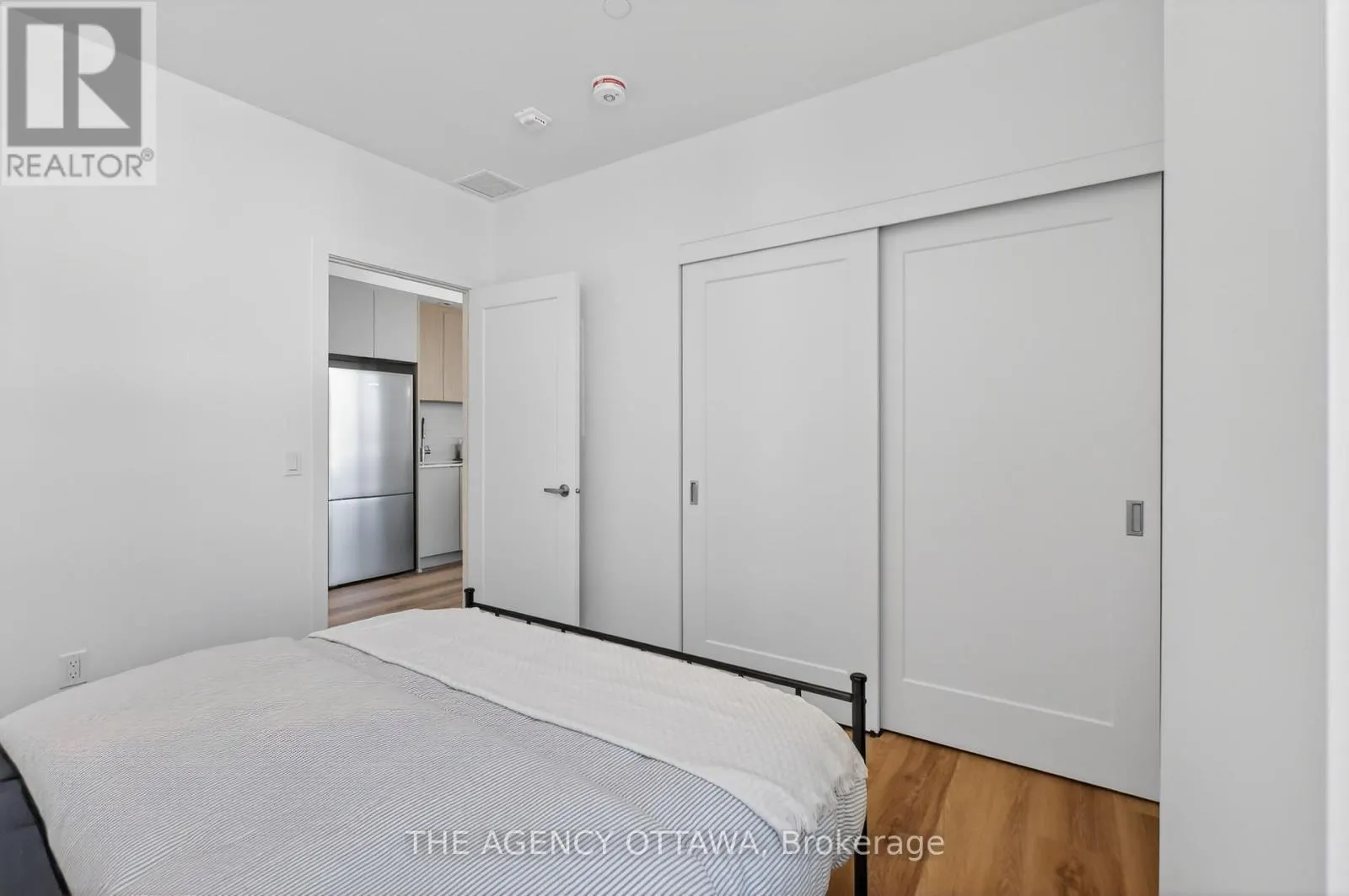 209 - 3085 RIVERSIDE DRIVE