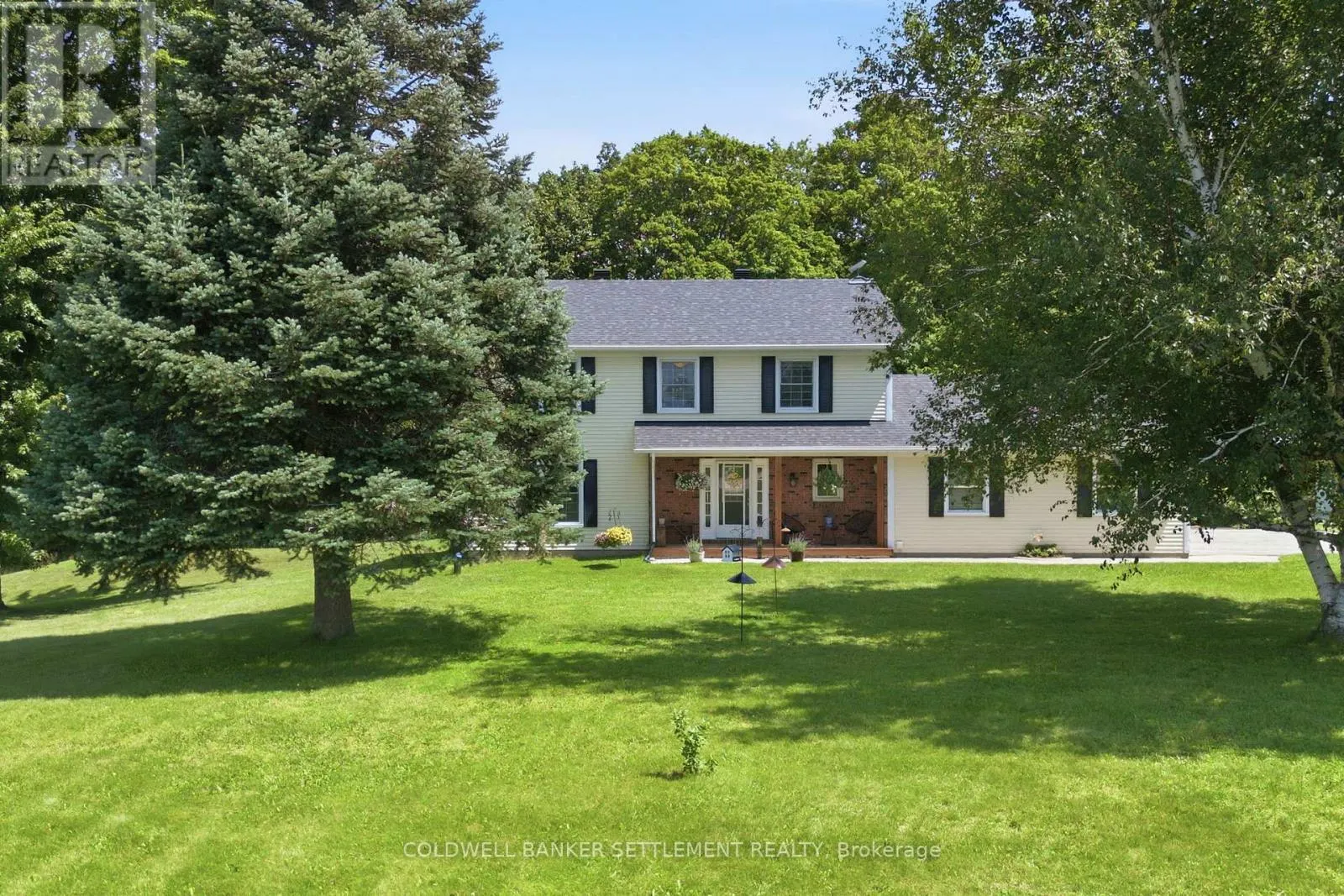 41 RIDEAU FERRY ROAD