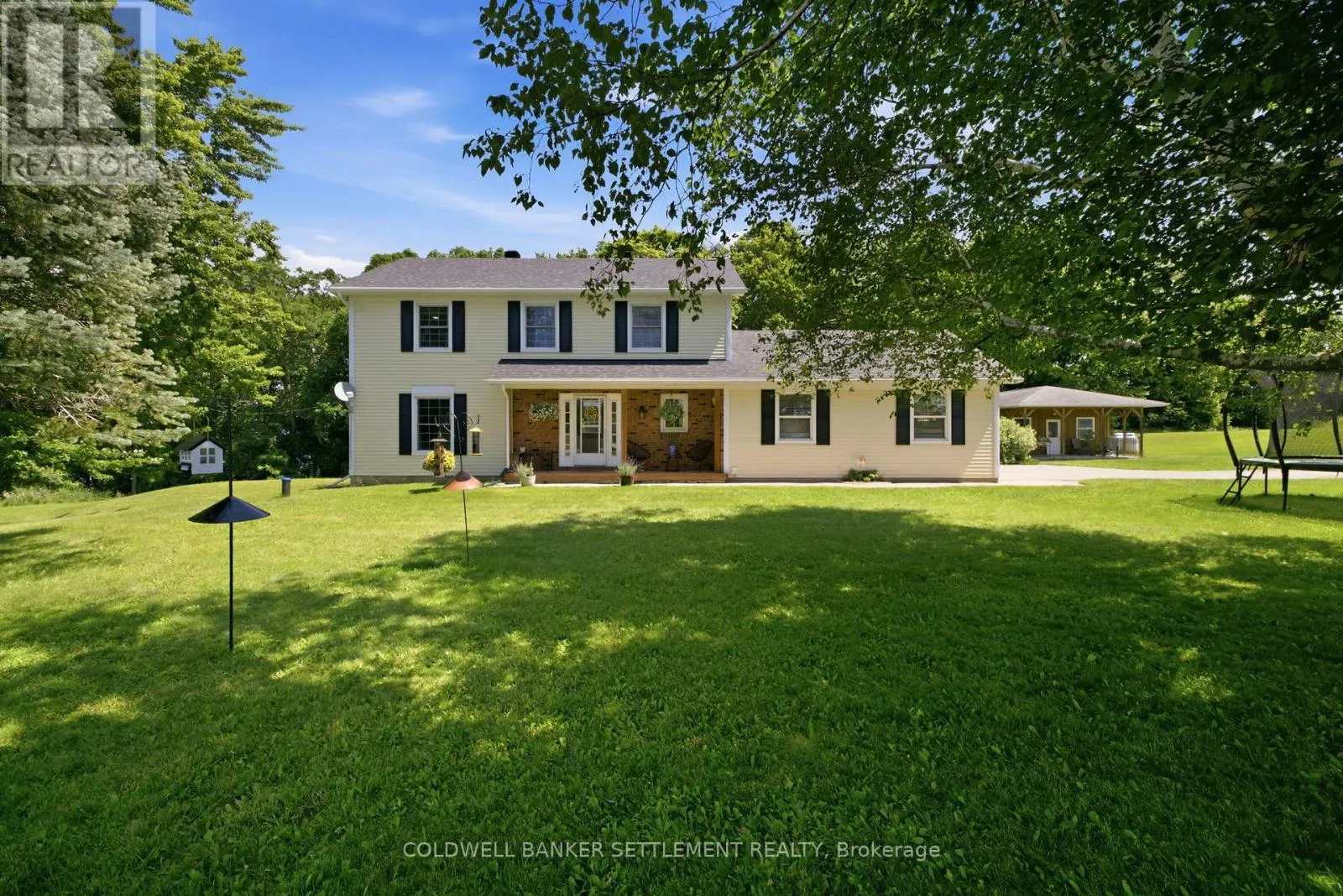 41 RIDEAU FERRY ROAD