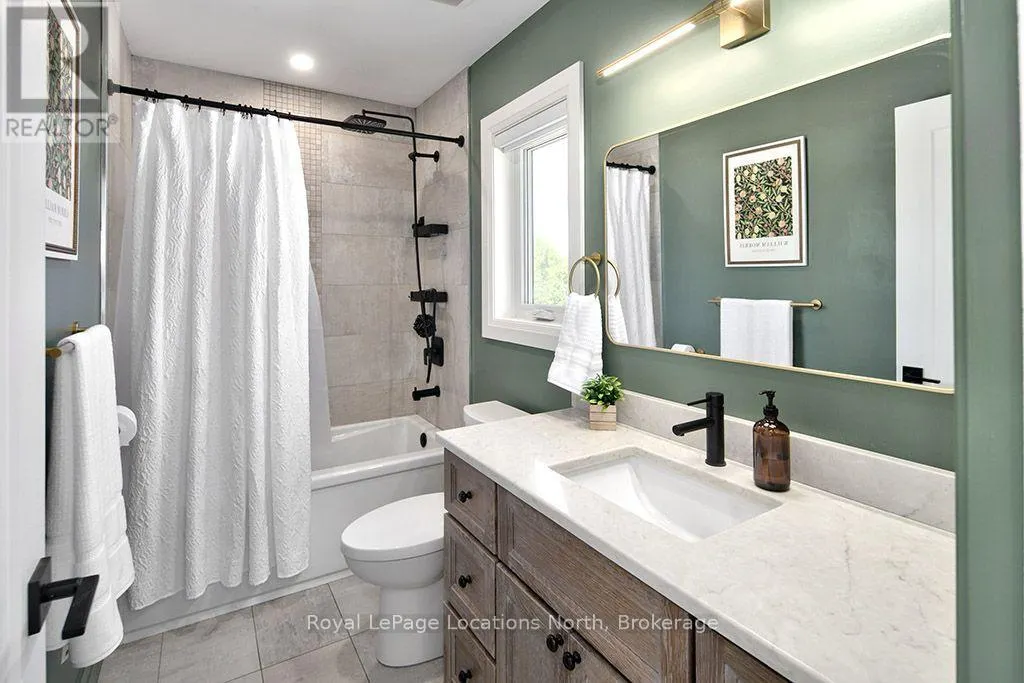 217 ST VINCENT CRESCENT