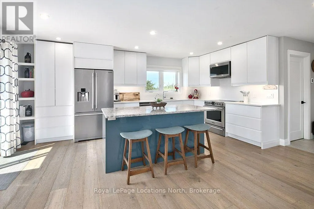 217 ST VINCENT CRESCENT
