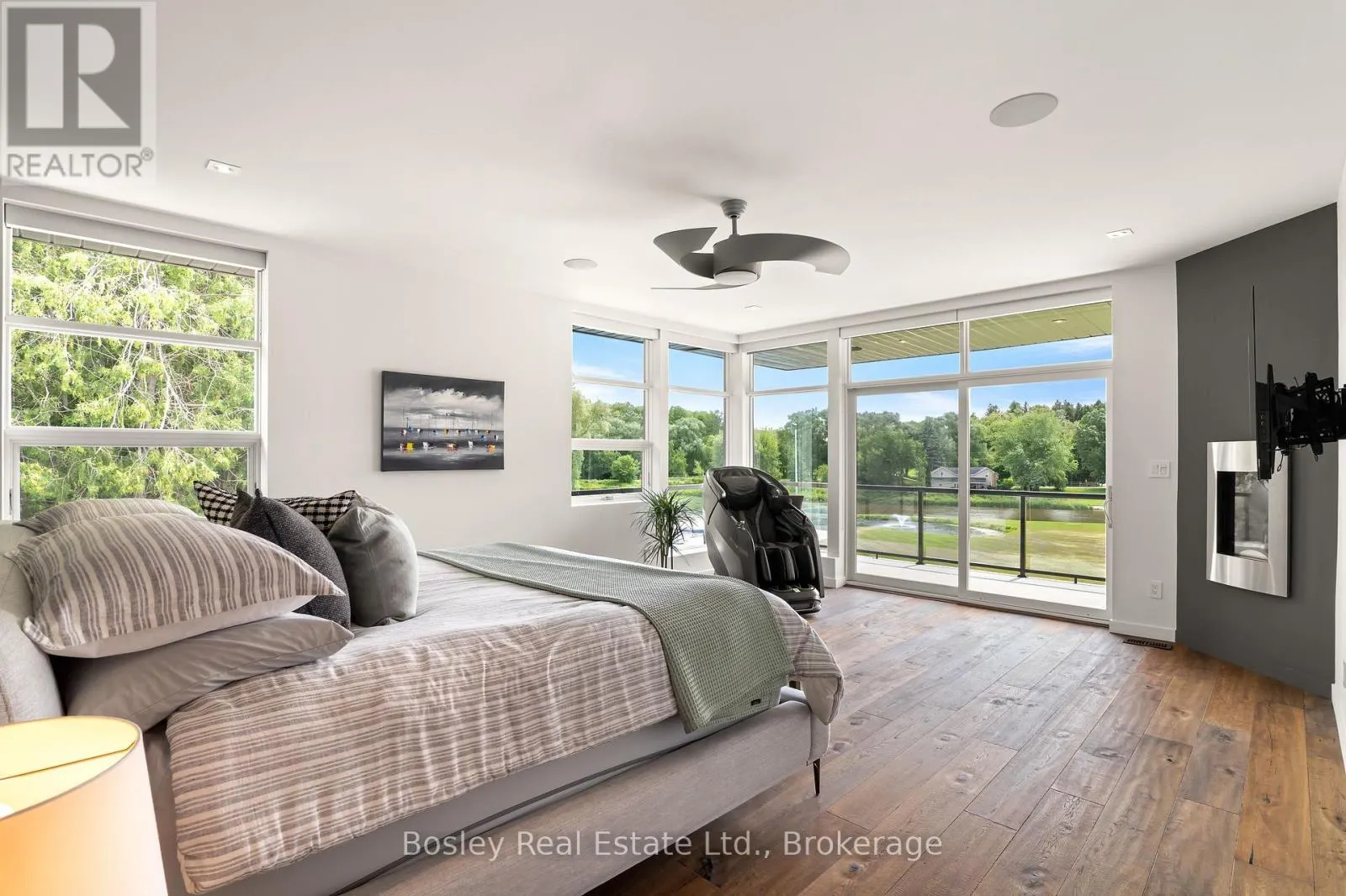 29 TALLWOOD DRIVE