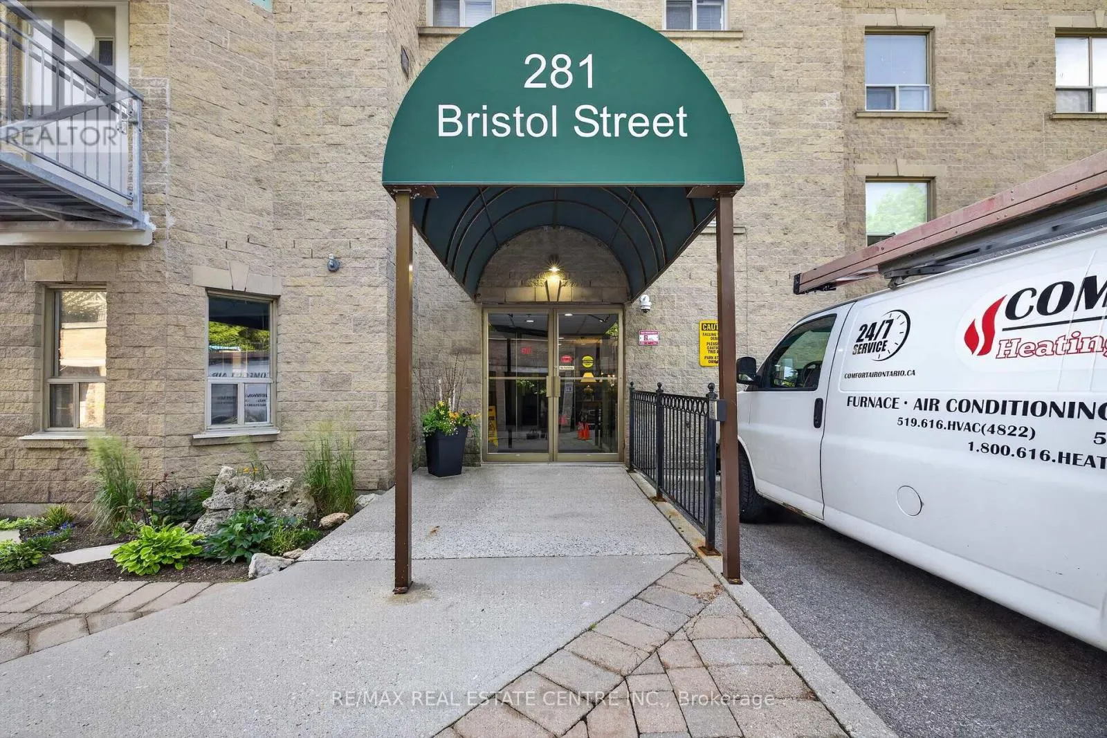 602 - 281 BRISTOL STREET
