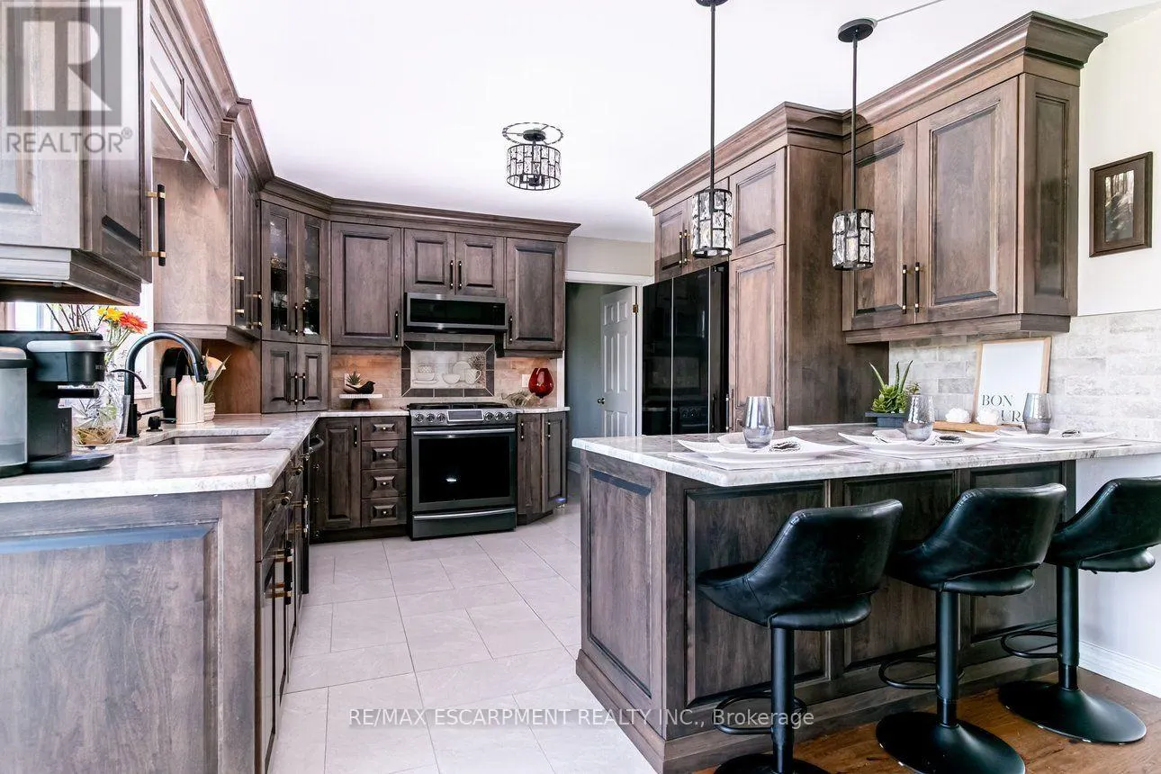 32A HALDIMAND TRAIL