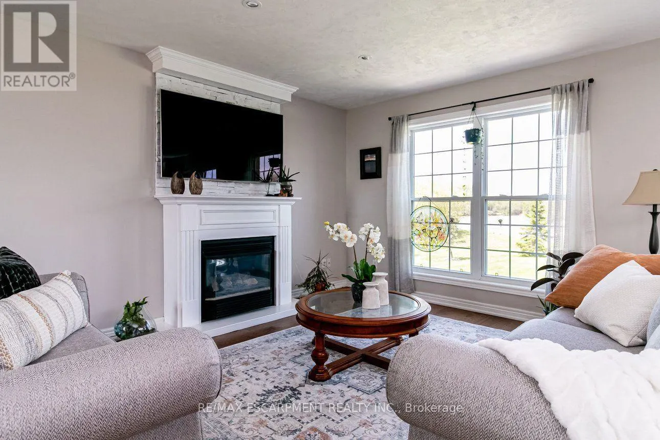 32A HALDIMAND TRAIL