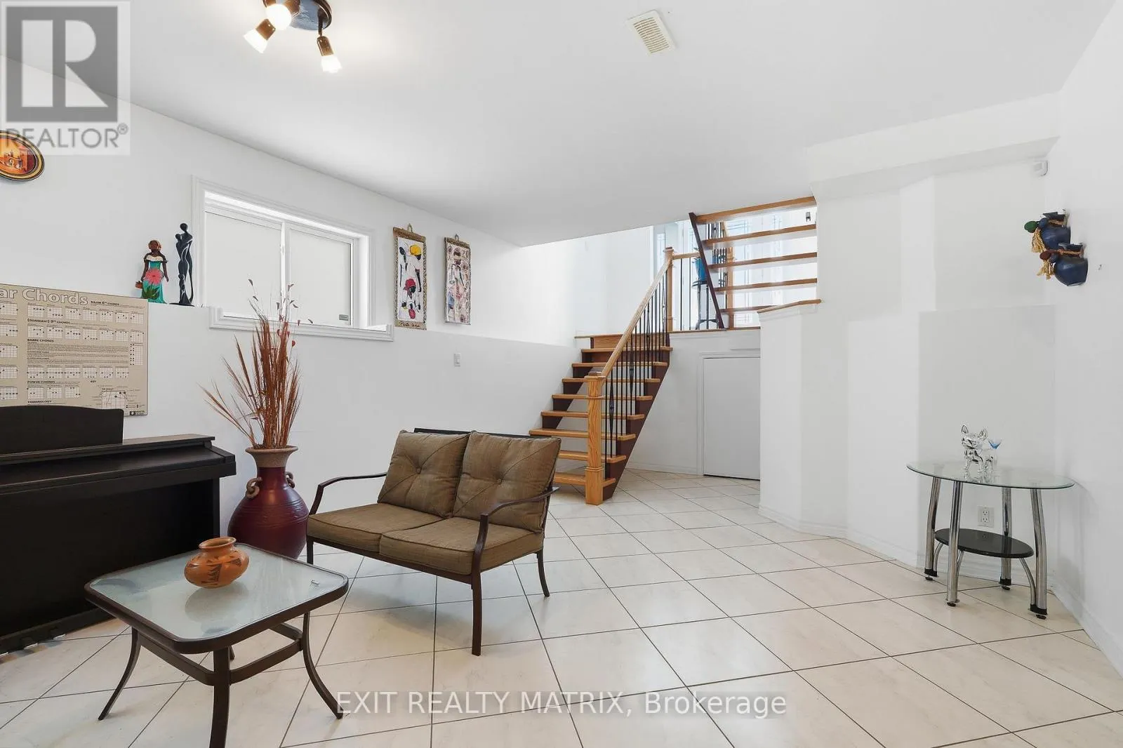 279 STIVER STREET