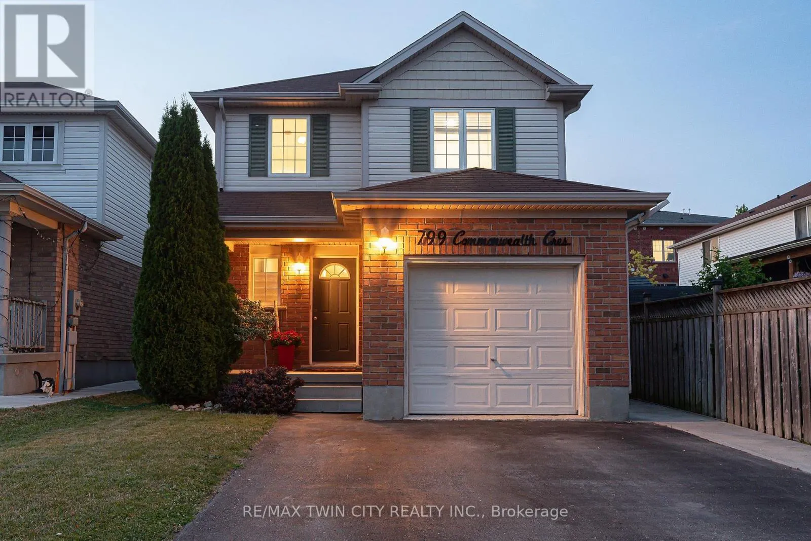 799 COMMONWEALTH CRESCENT