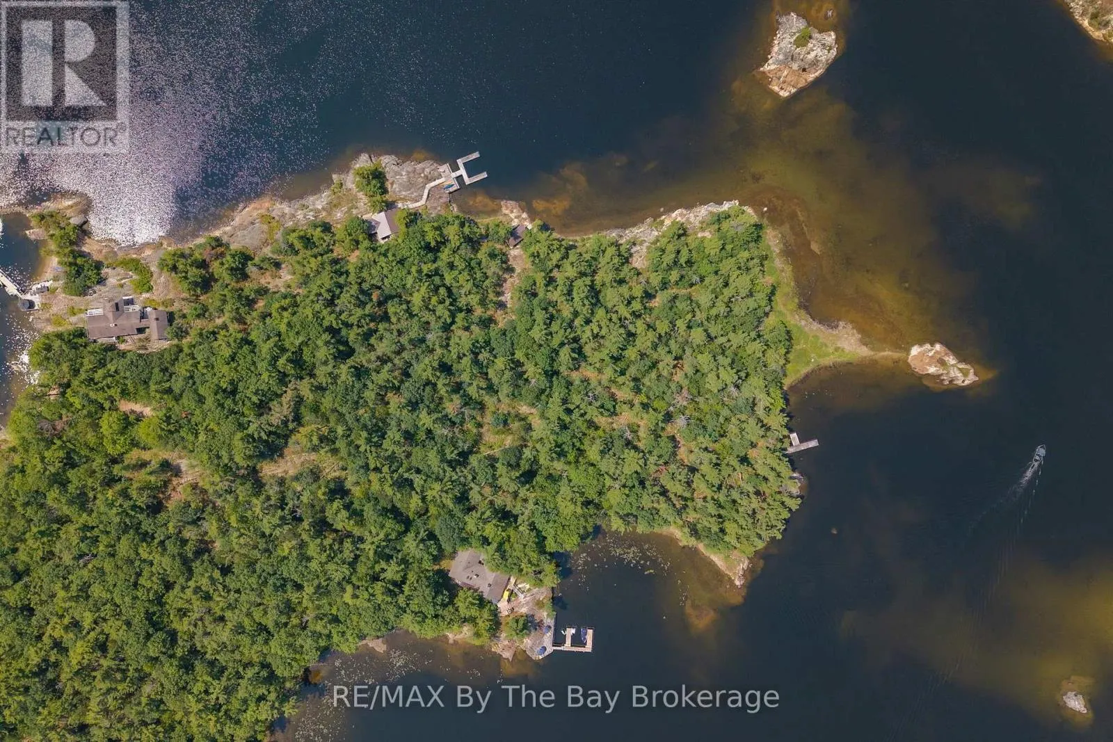 6 ISLAND 2050/TABASSAKWA ISLAND