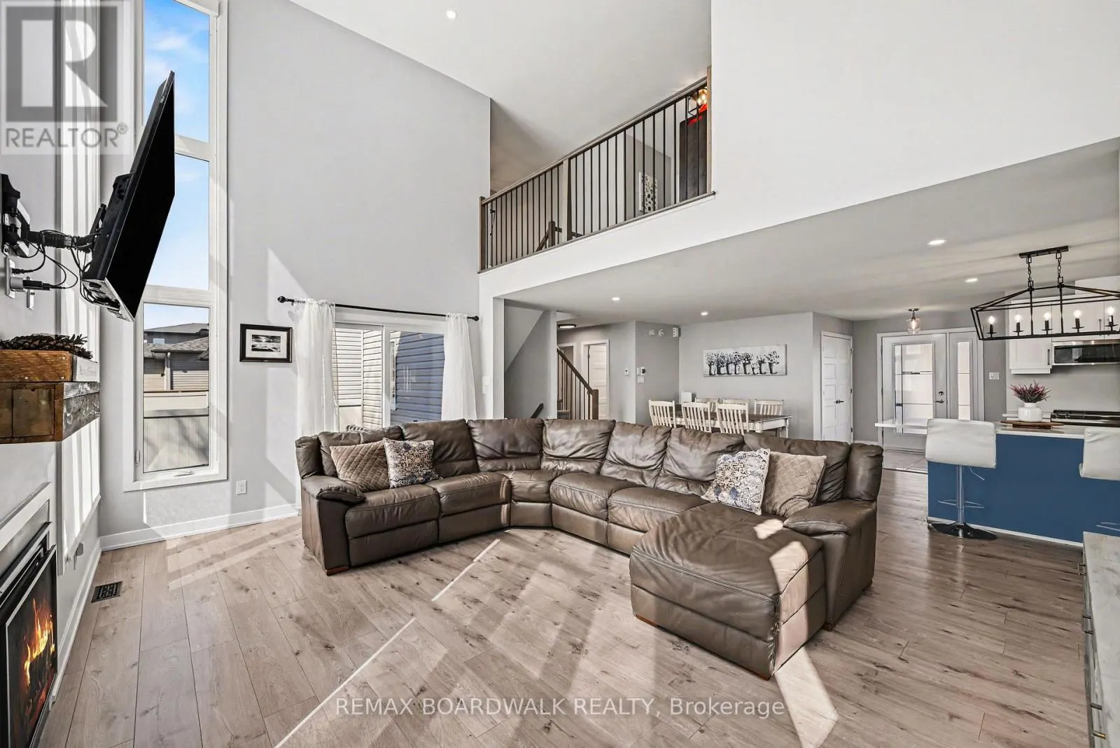 160 HYBRID STREET