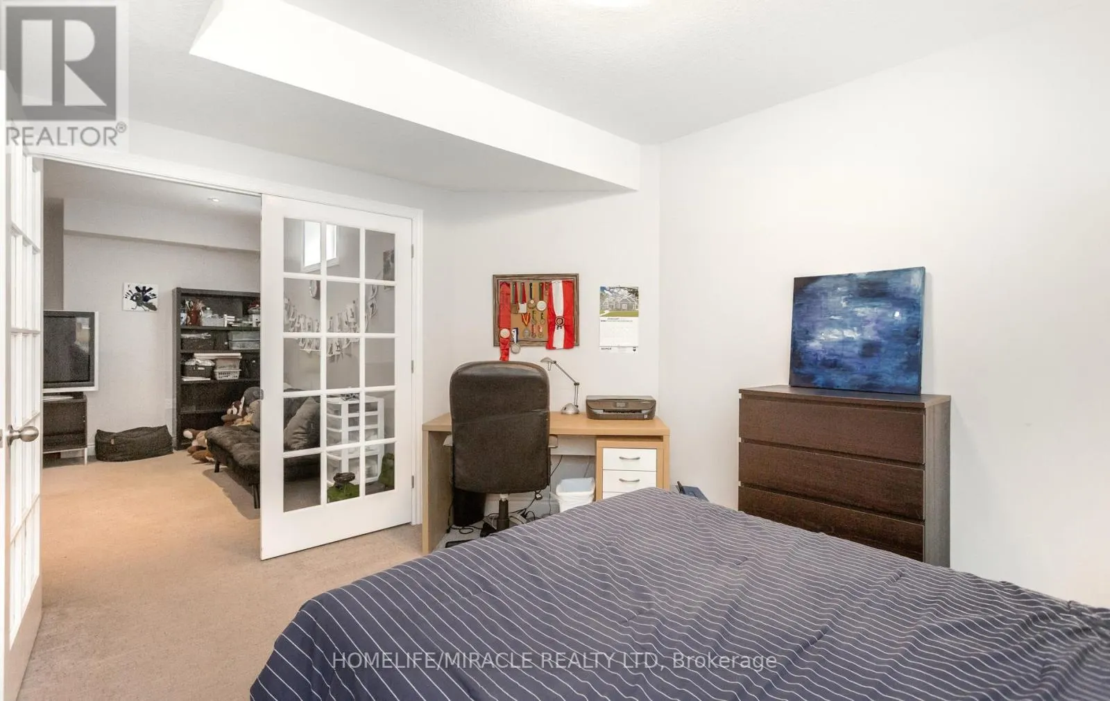 498 FAIRWAY ROAD