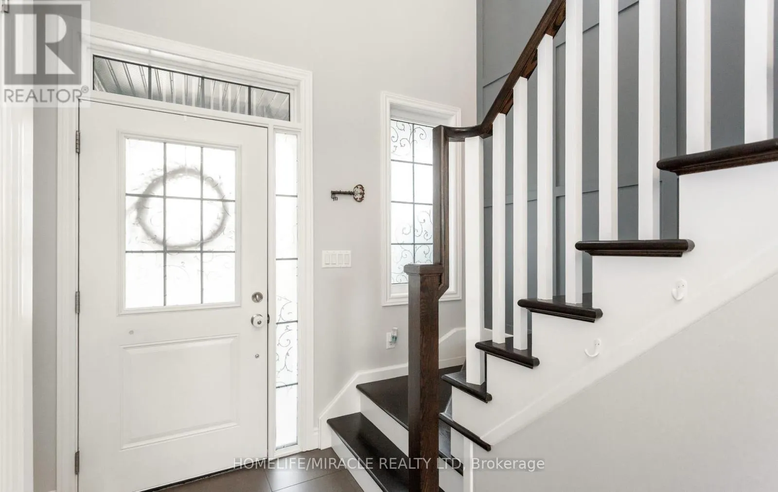 498 FAIRWAY ROAD