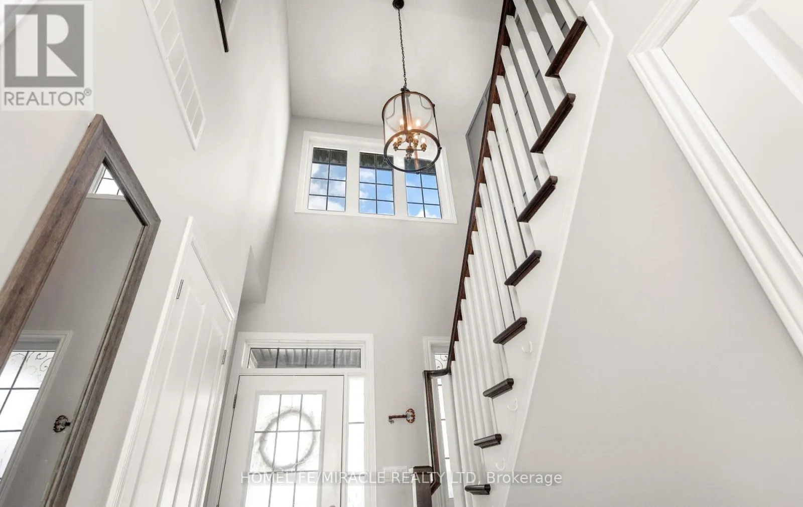 498 FAIRWAY ROAD
