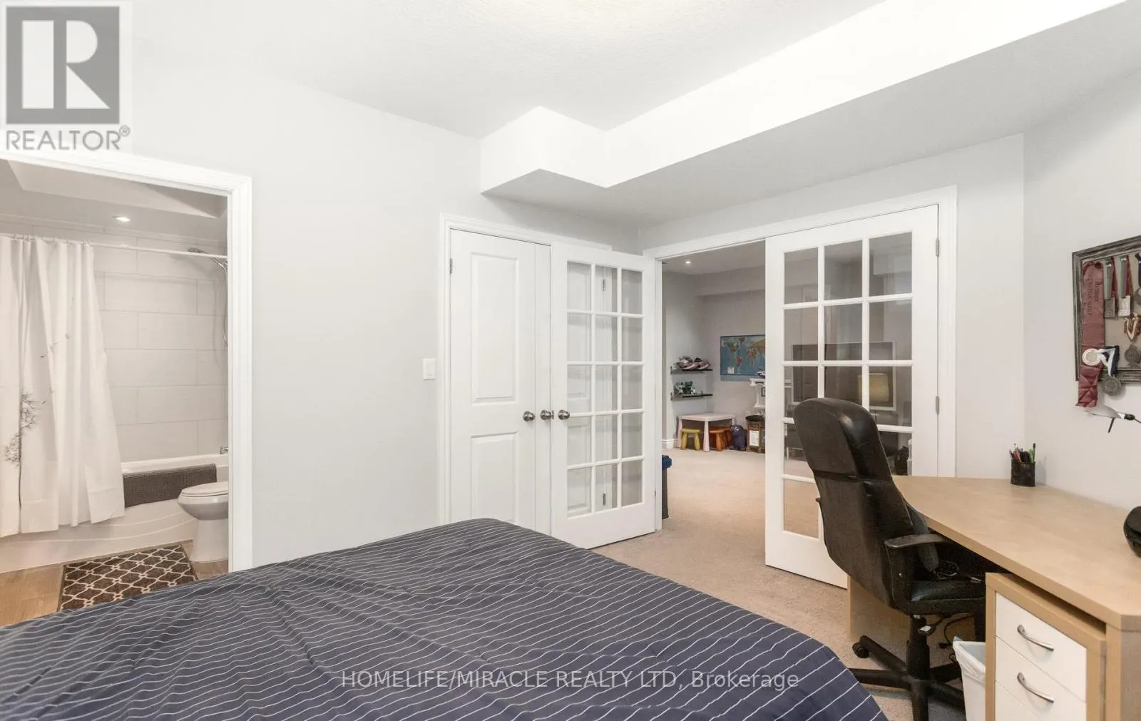 498 FAIRWAY ROAD