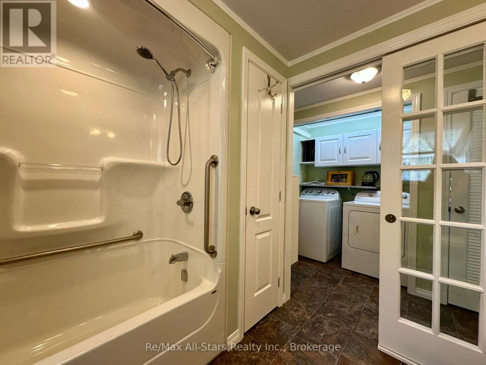 129 - 1007 RACOON ROAD #129