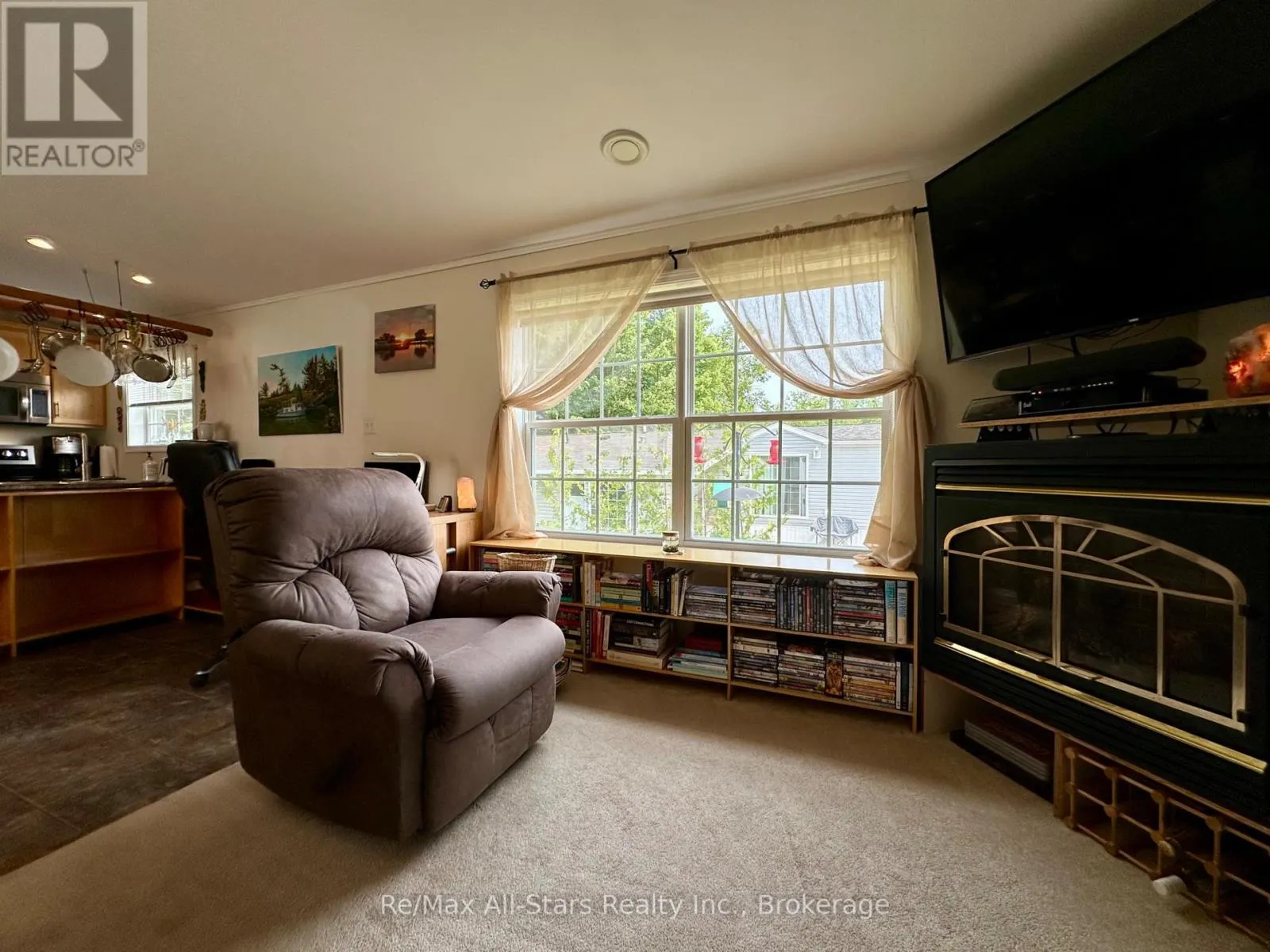 129 - 1007 RACOON ROAD #129