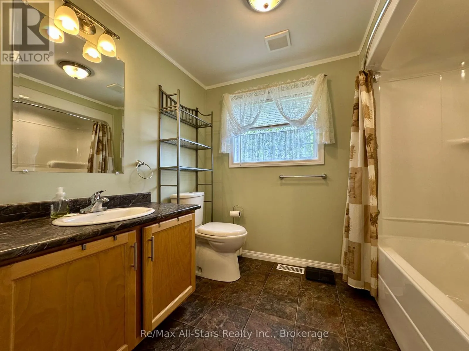 129 - 1007 RACOON ROAD #129