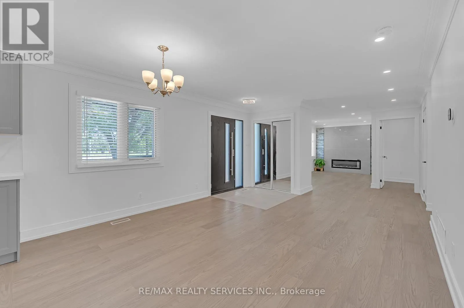 326 MOUNTAIN ROAD
