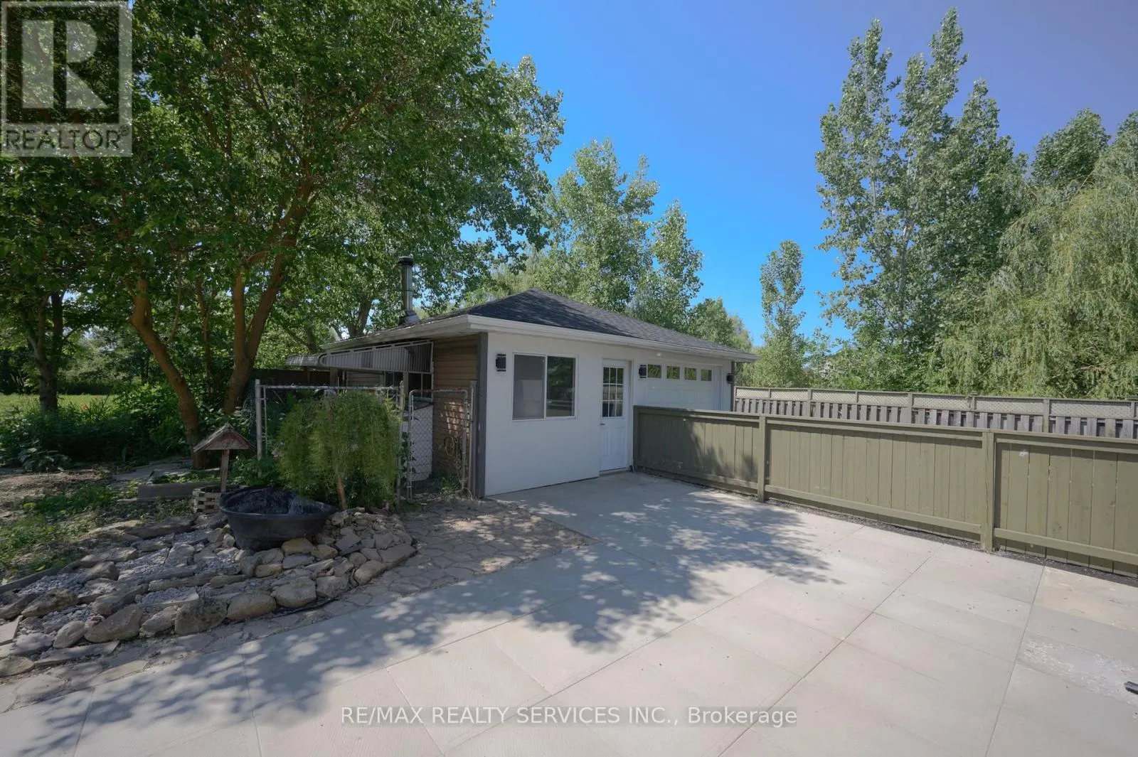 326 MOUNTAIN ROAD