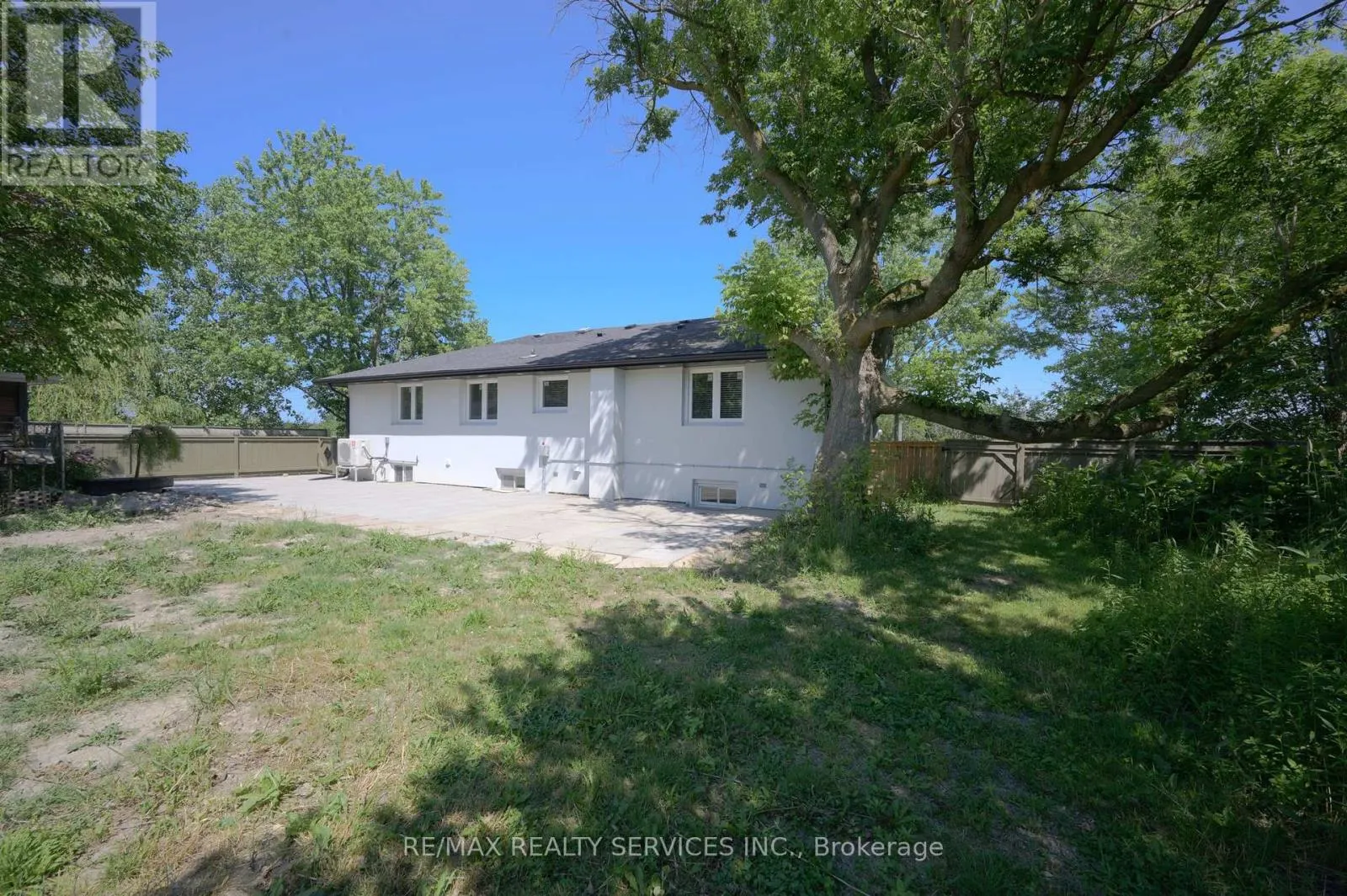 326 MOUNTAIN ROAD