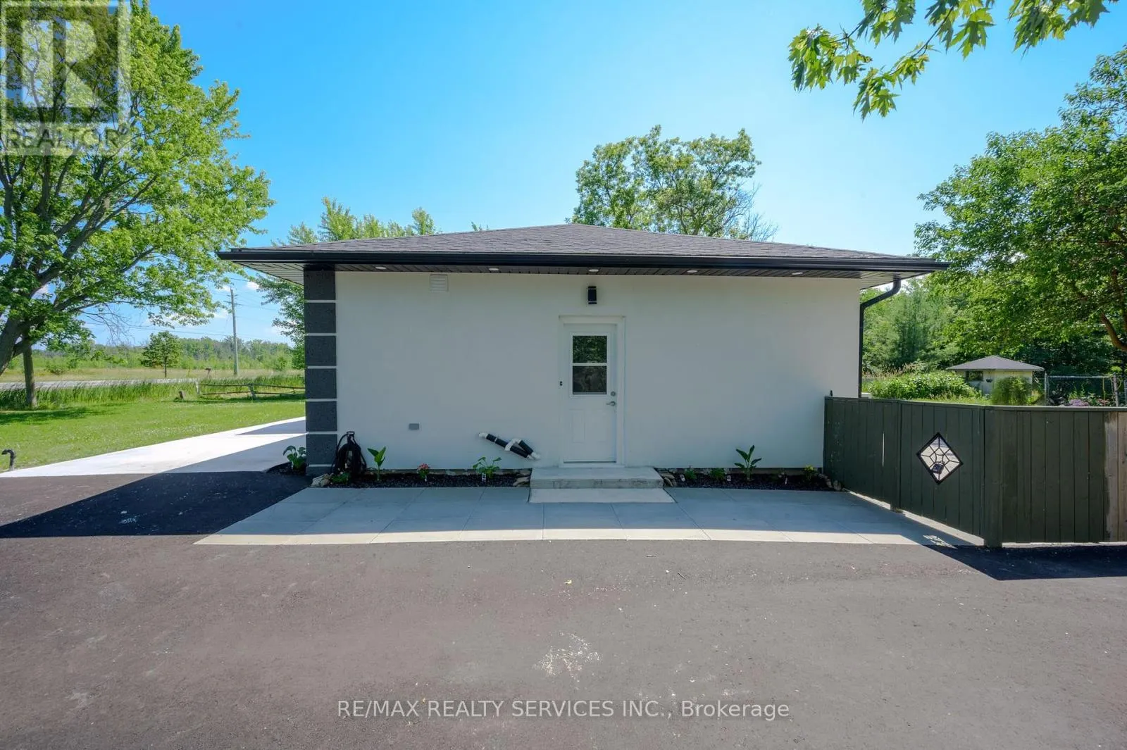 326 MOUNTAIN ROAD
