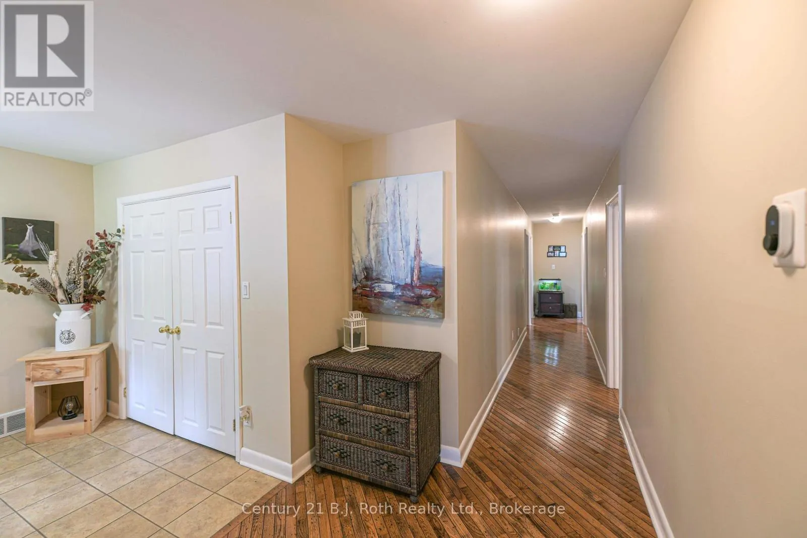 1028 COWBELL LANE