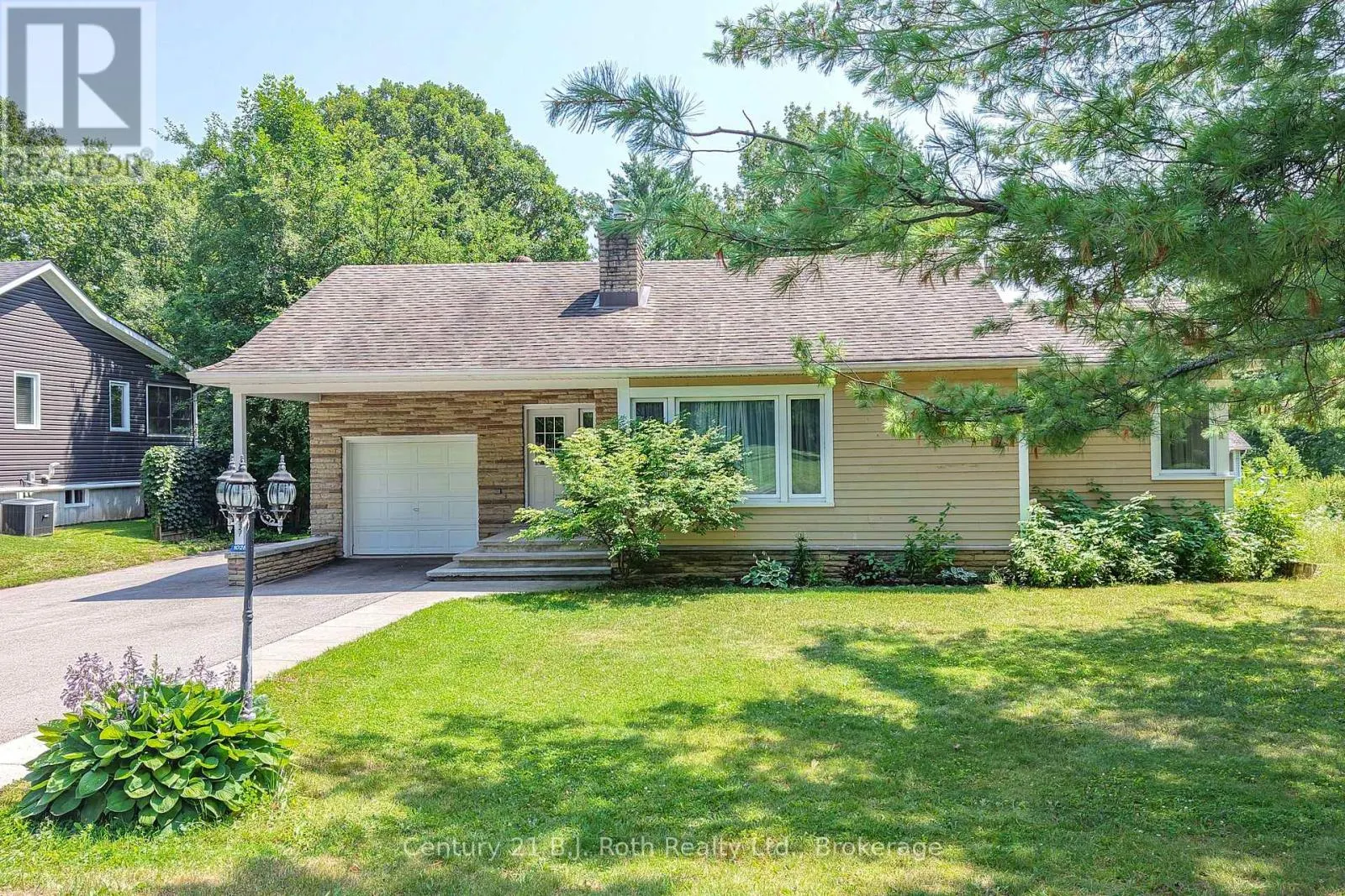 1028 COWBELL LANE