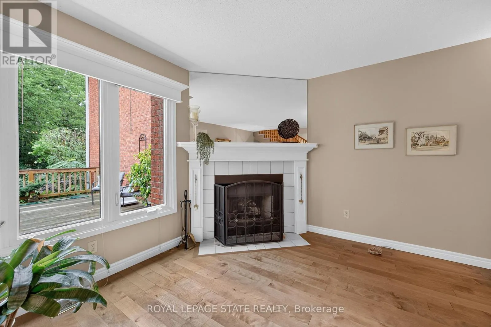 11 - 151 MCNIVEN ROAD