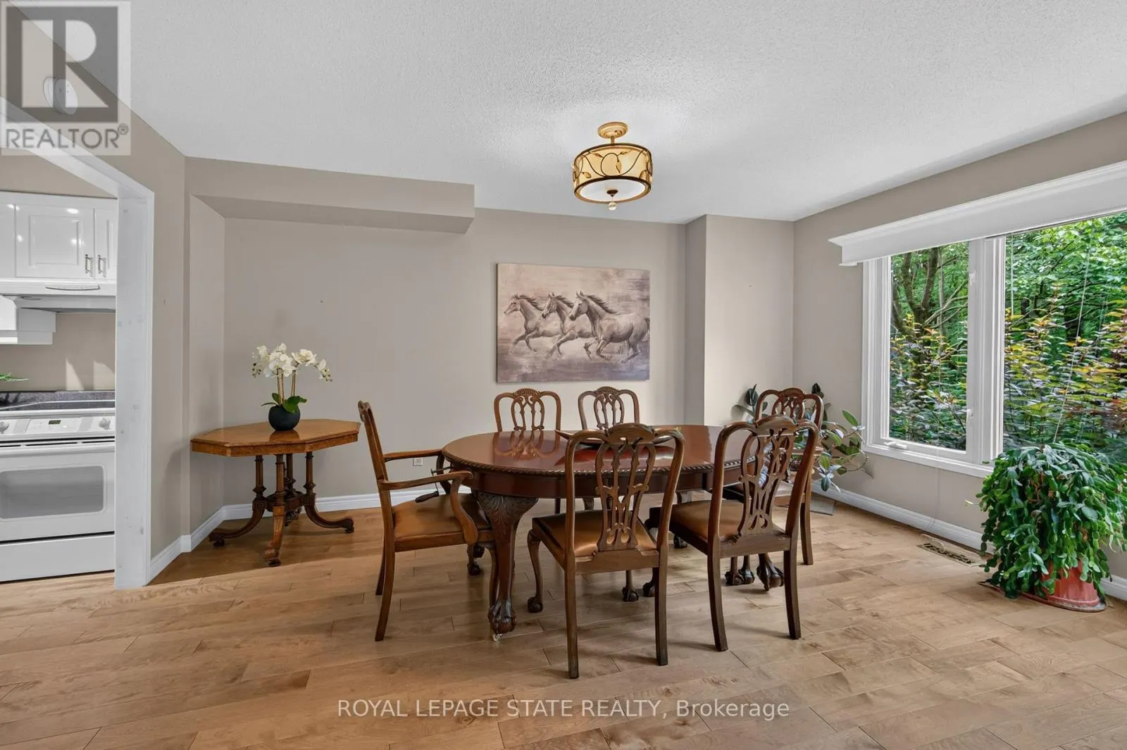 11 - 151 MCNIVEN ROAD