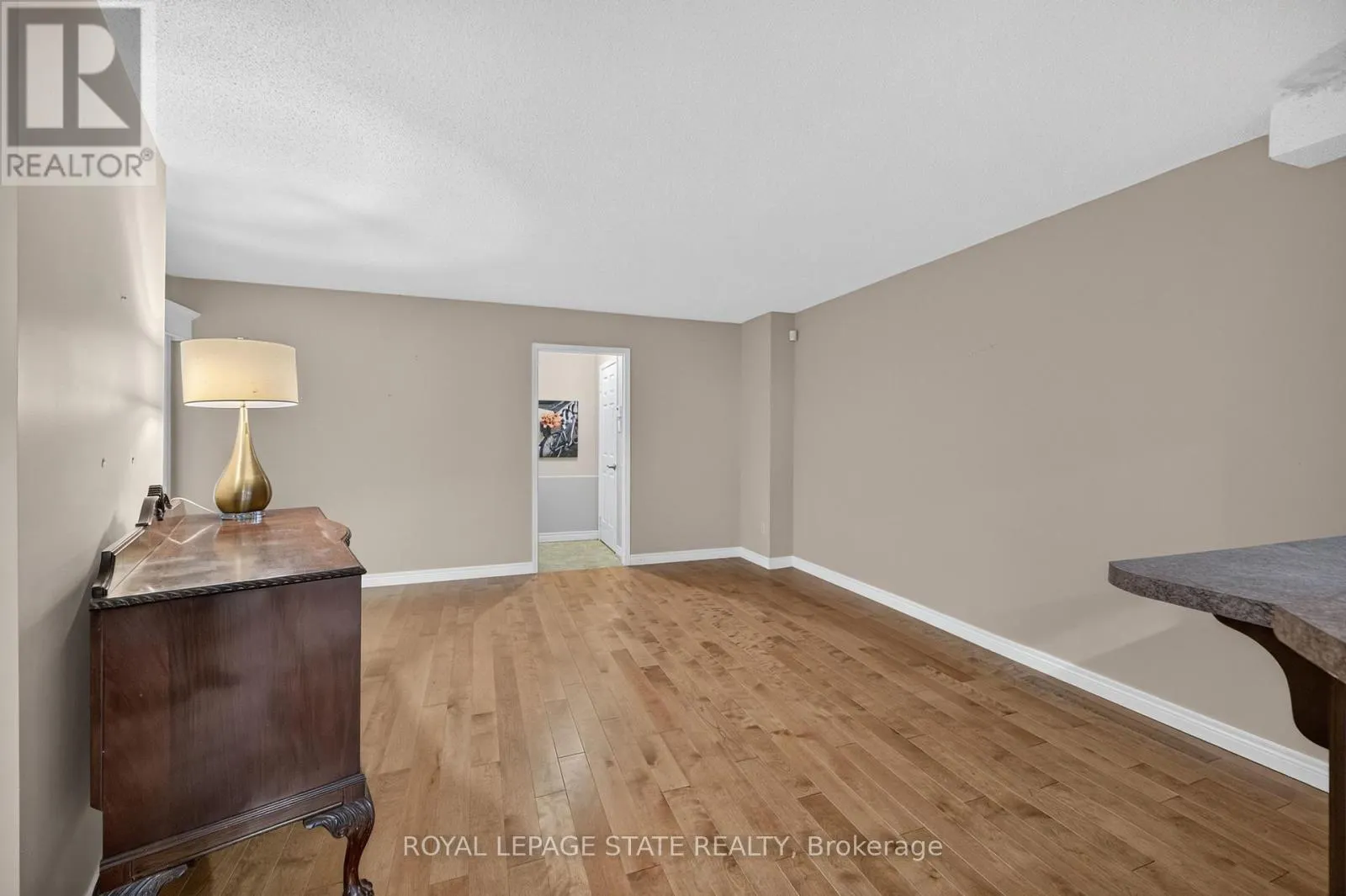 11 - 151 MCNIVEN ROAD