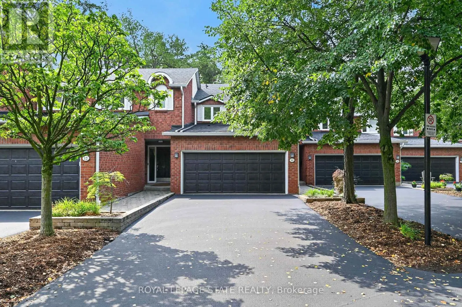 11 - 151 MCNIVEN ROAD
