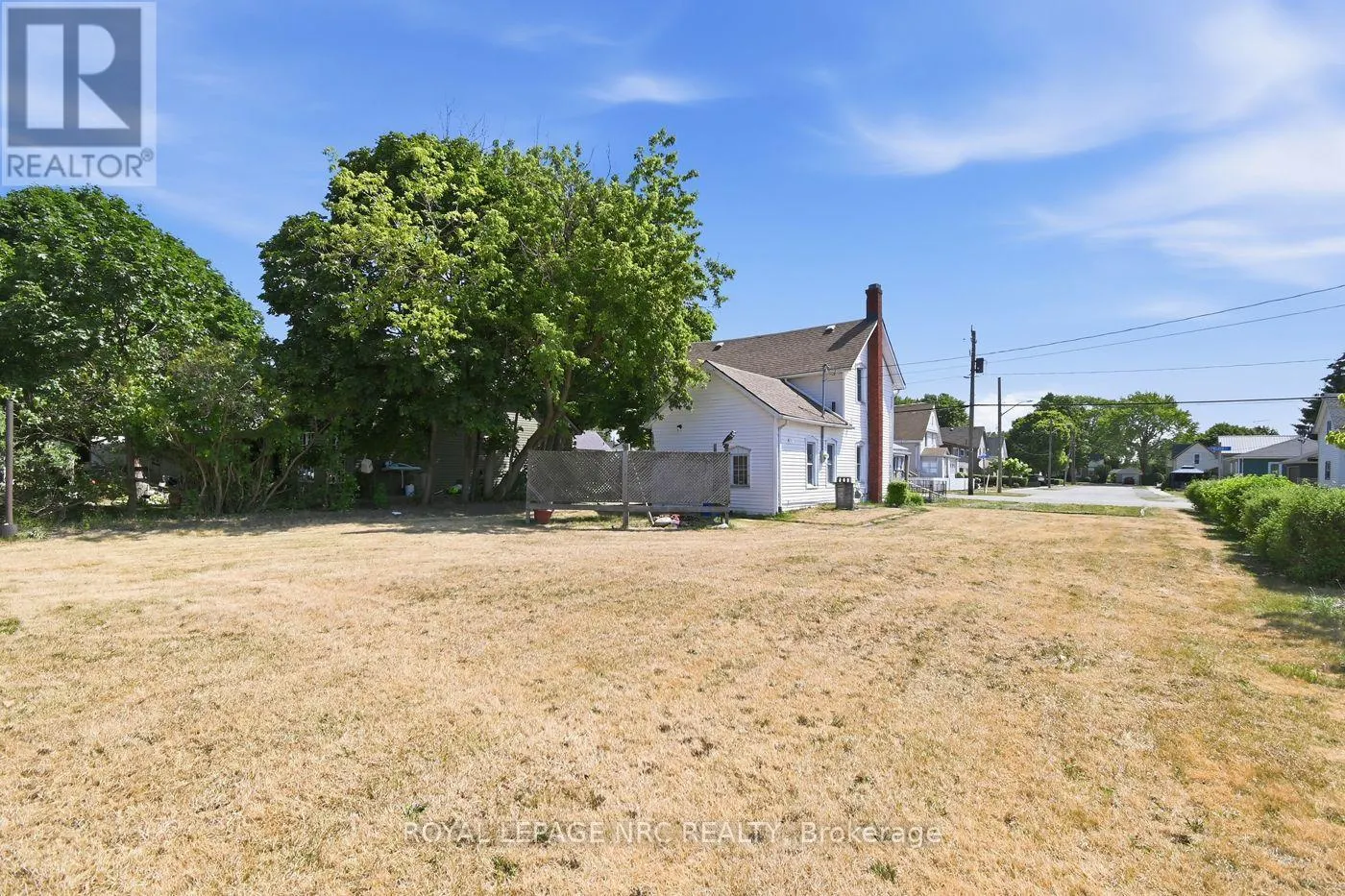 592 FIELDEN AVENUE