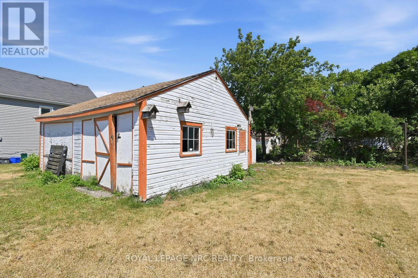 592 FIELDEN AVENUE