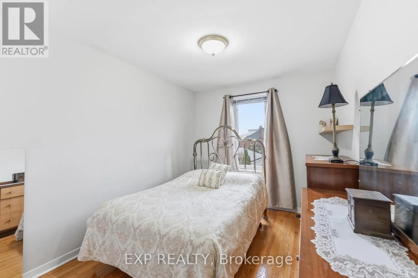 167 BAYSWATER AVENUE