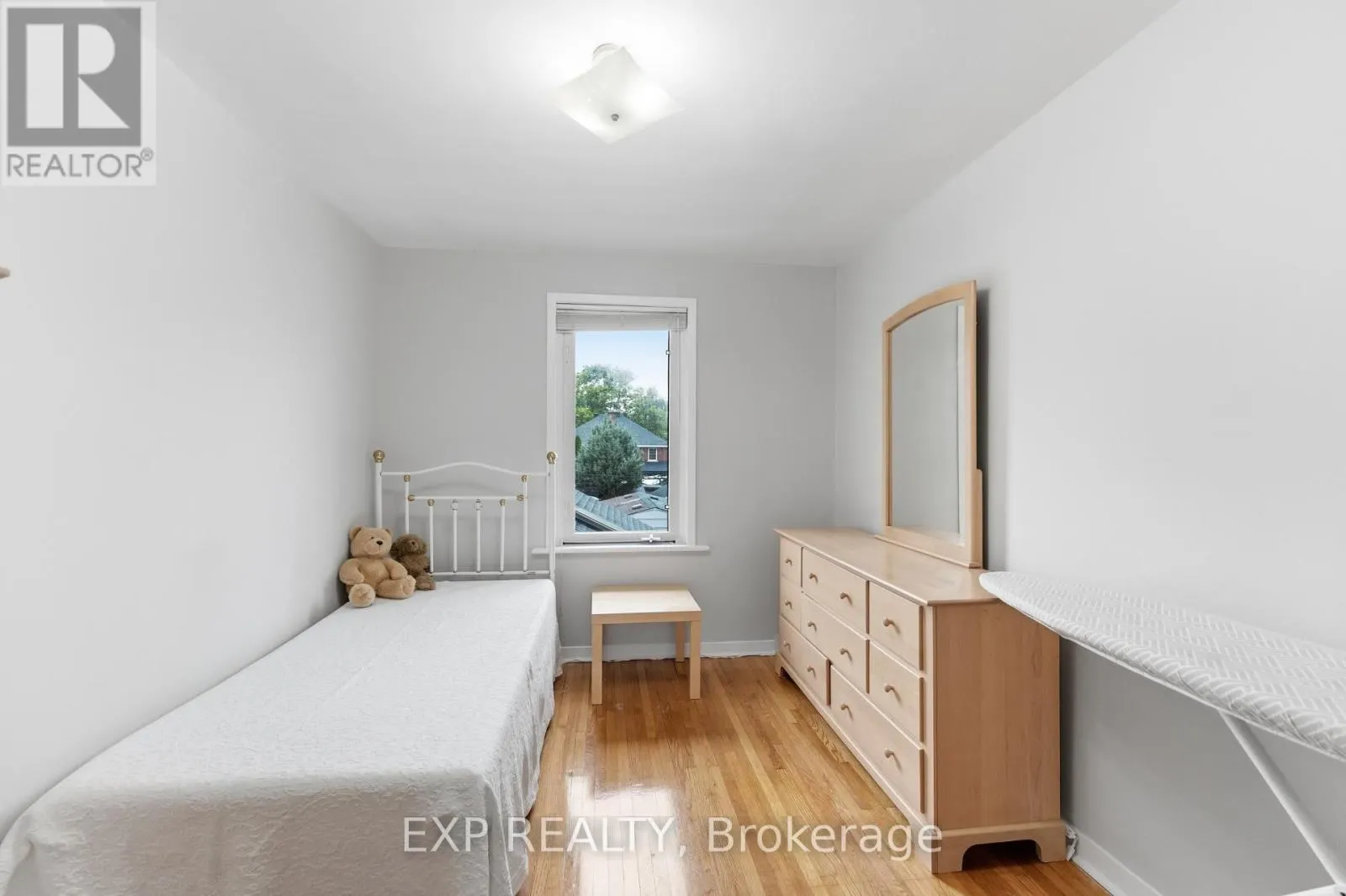 167 BAYSWATER AVENUE
